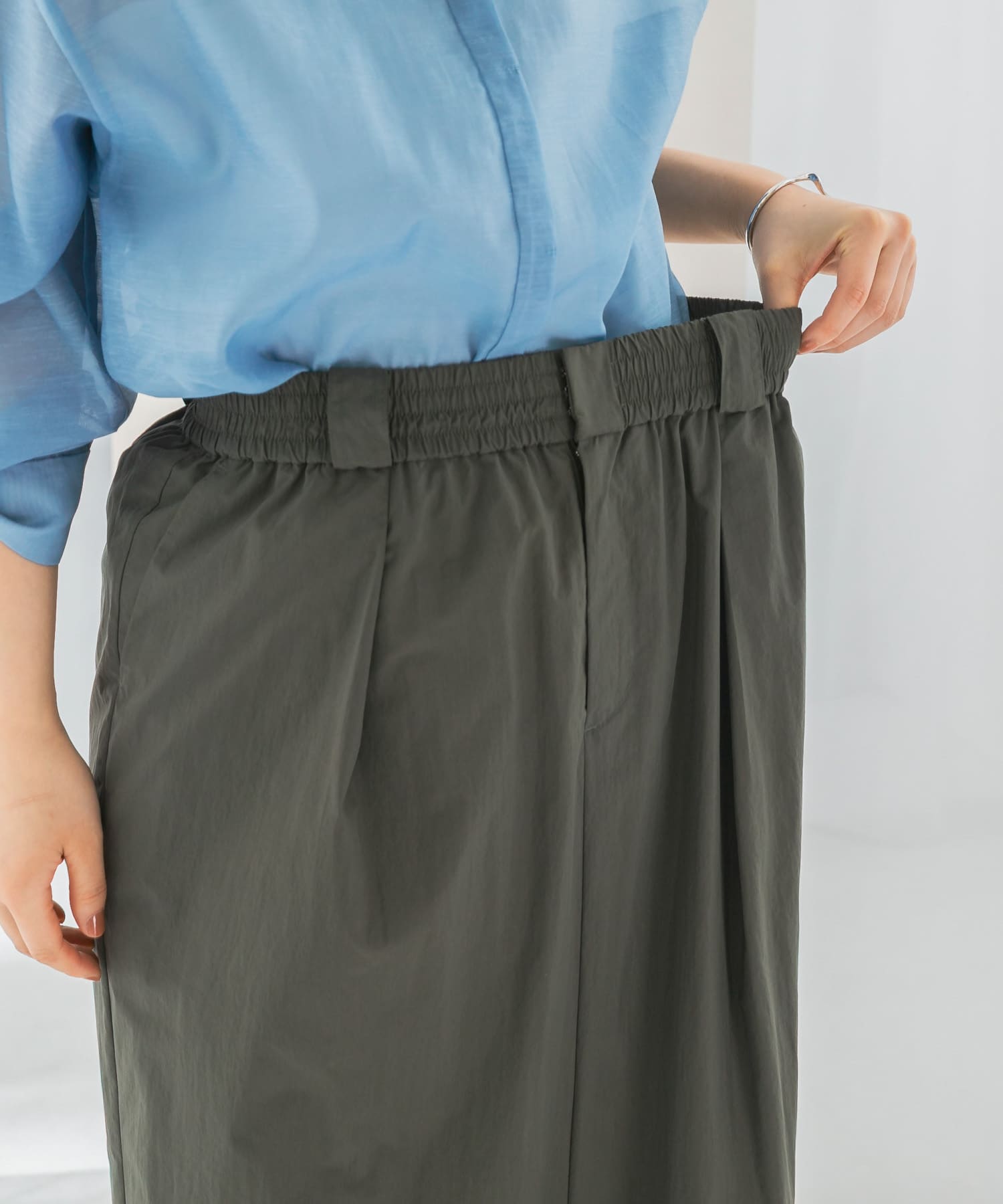 khaki