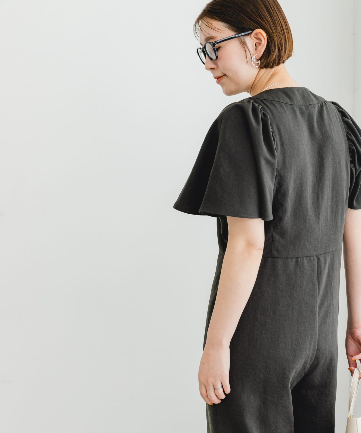 身長：164cm サイズ：38