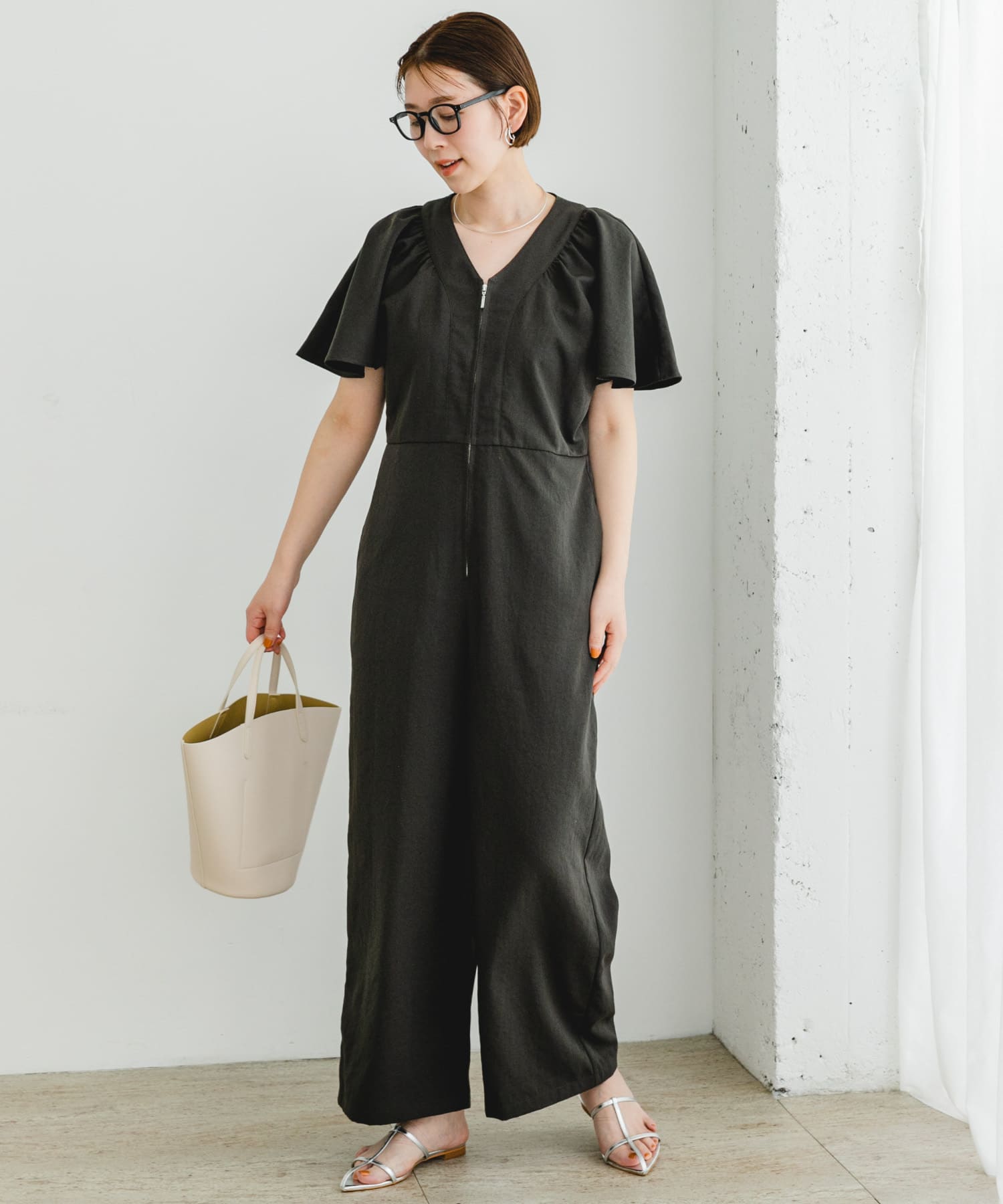 身長：164cm サイズ：38