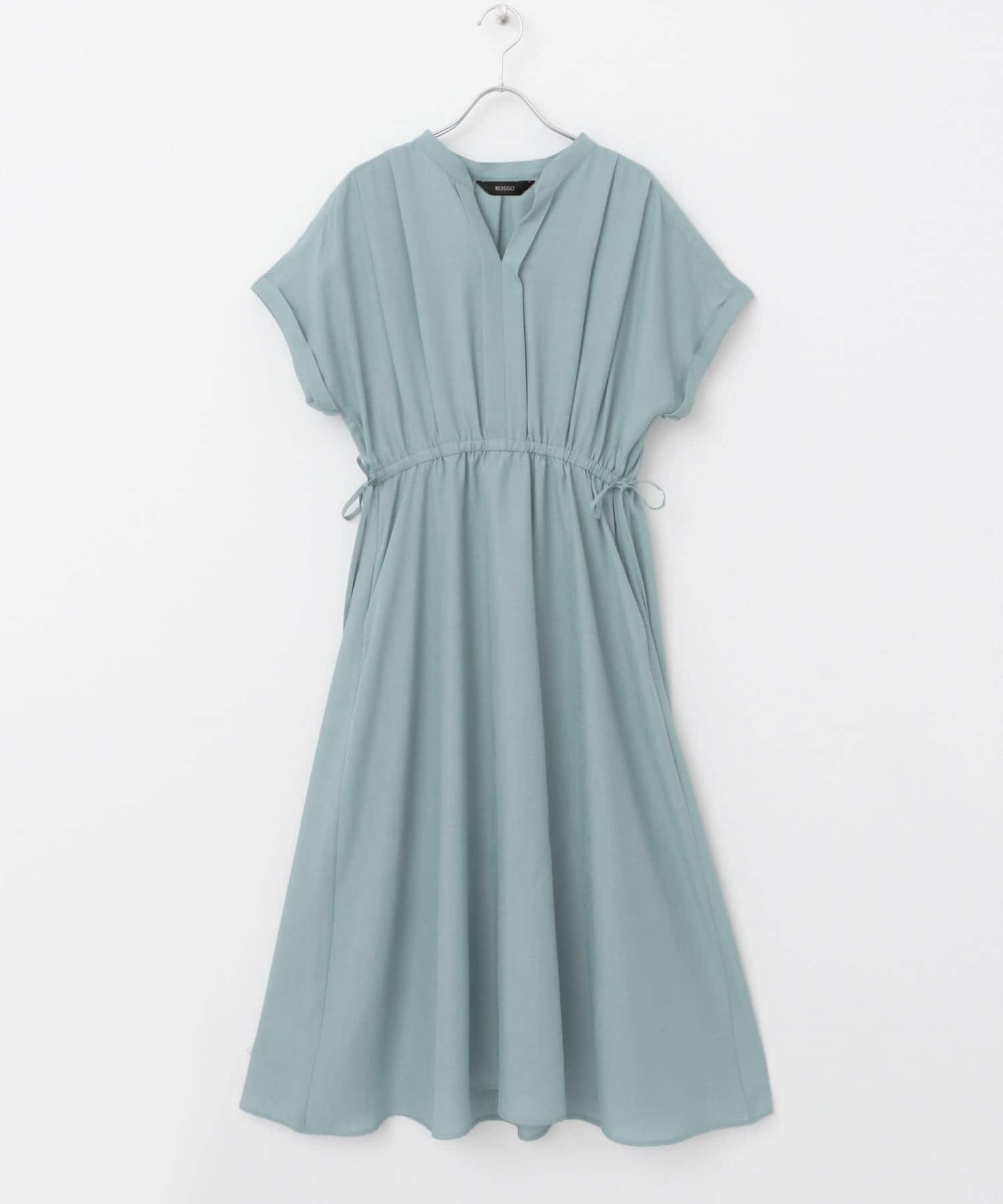 ウォッシャブルセミシアーキーネックワンピース BLUE FREE