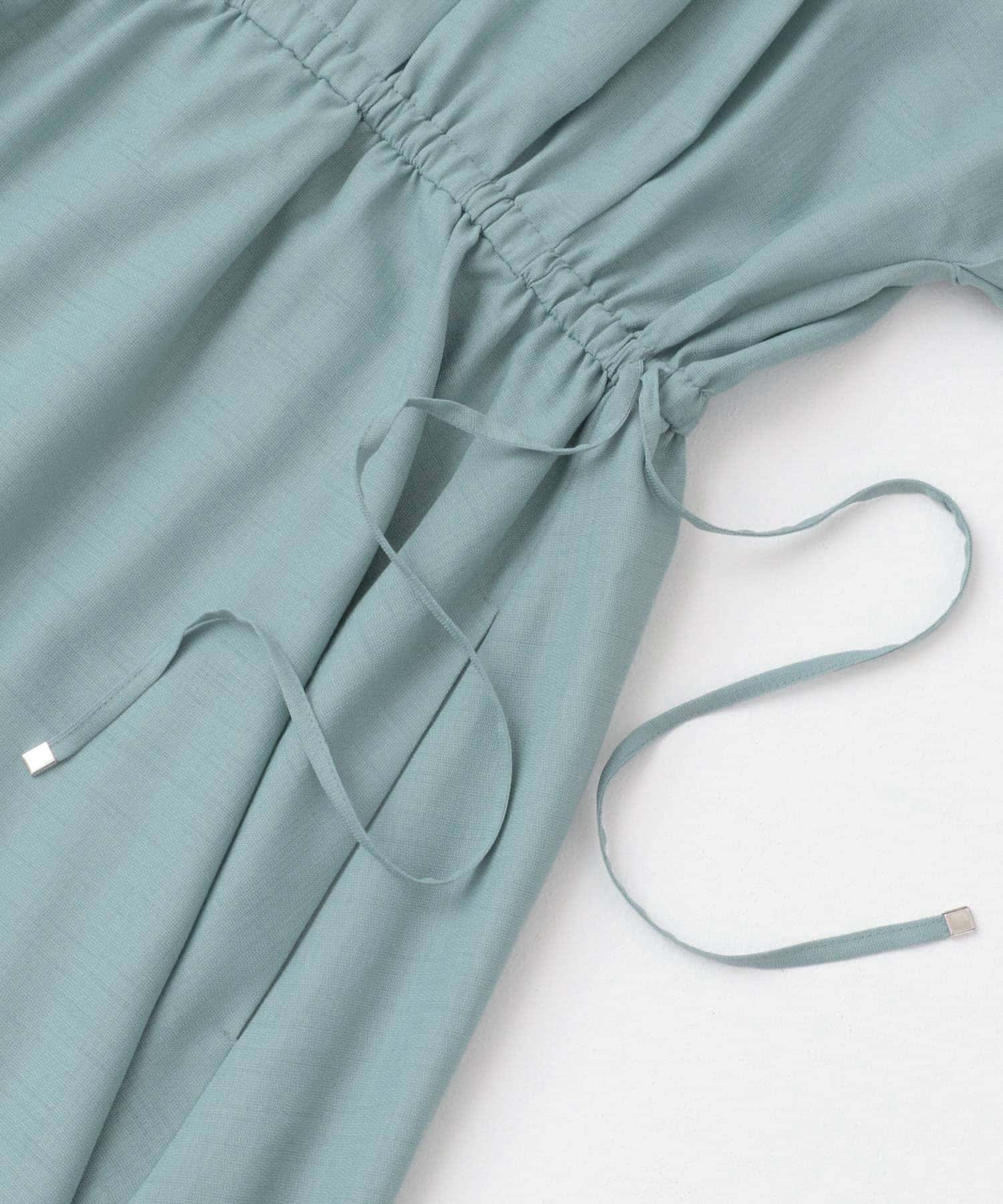 ウォッシャブルセミシアーキーネックワンピース BLUE FREE