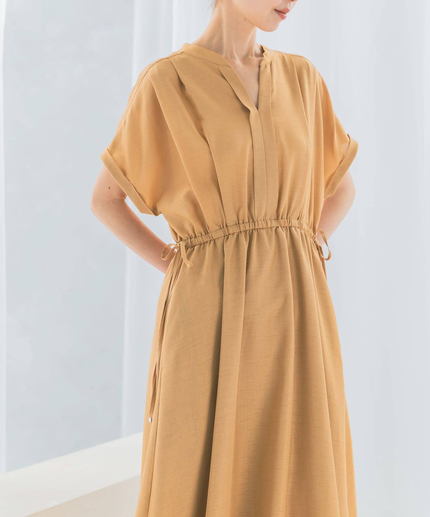 ウォッシャブルセミシアーキーネックワンピース(FREE ORANGE