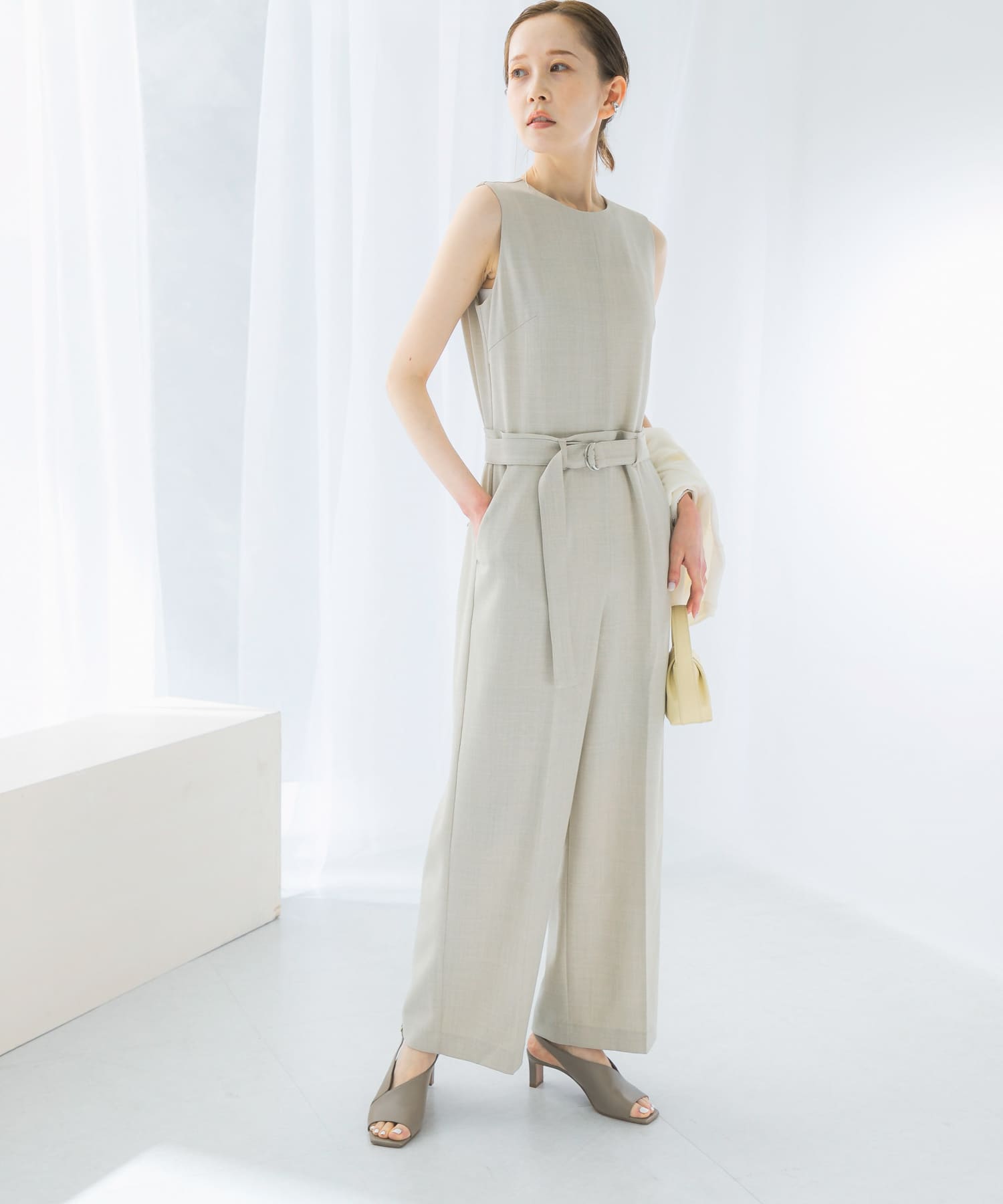 L.BEIGE
