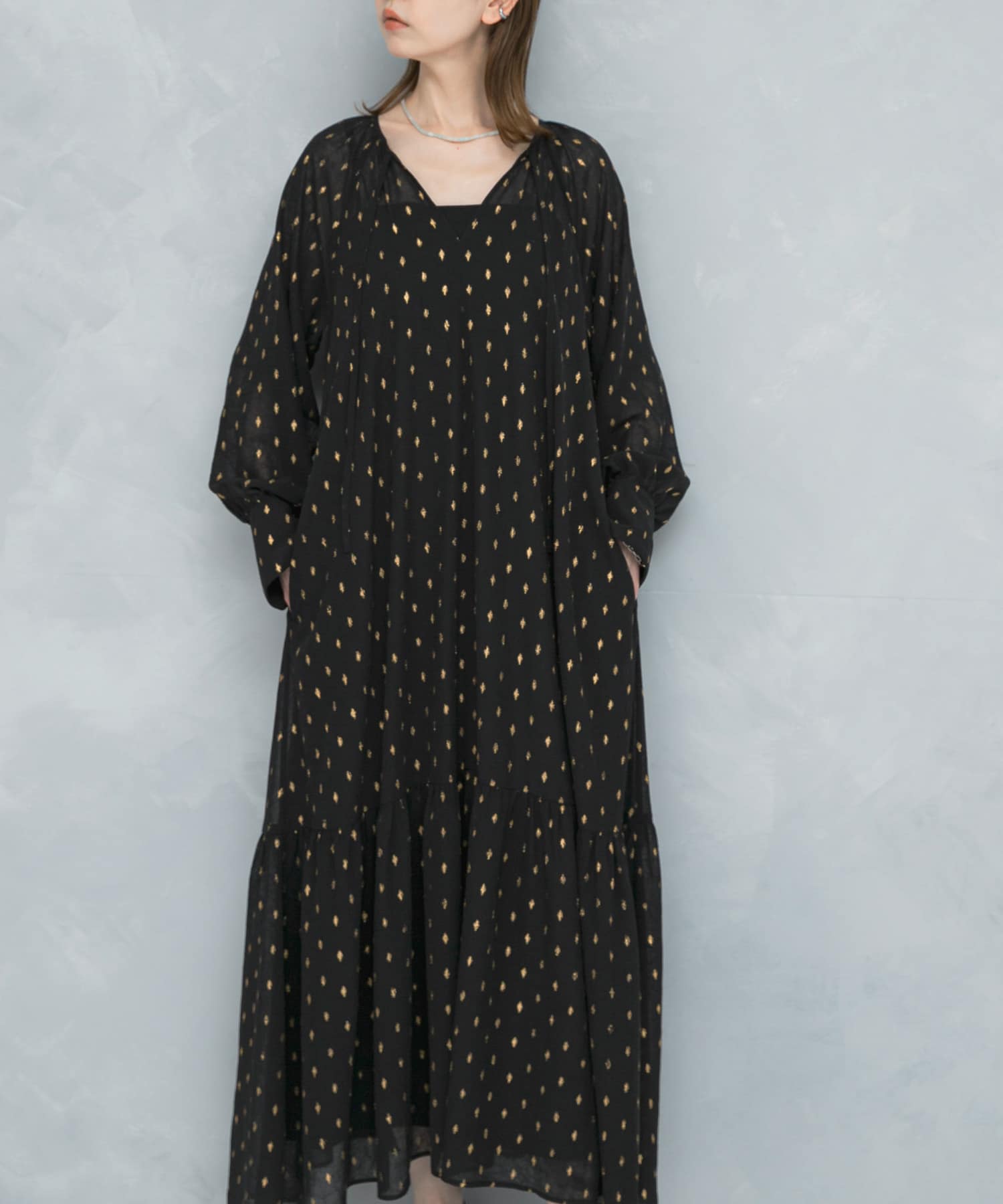 ラメシアーデザインスリーブロングワンピース