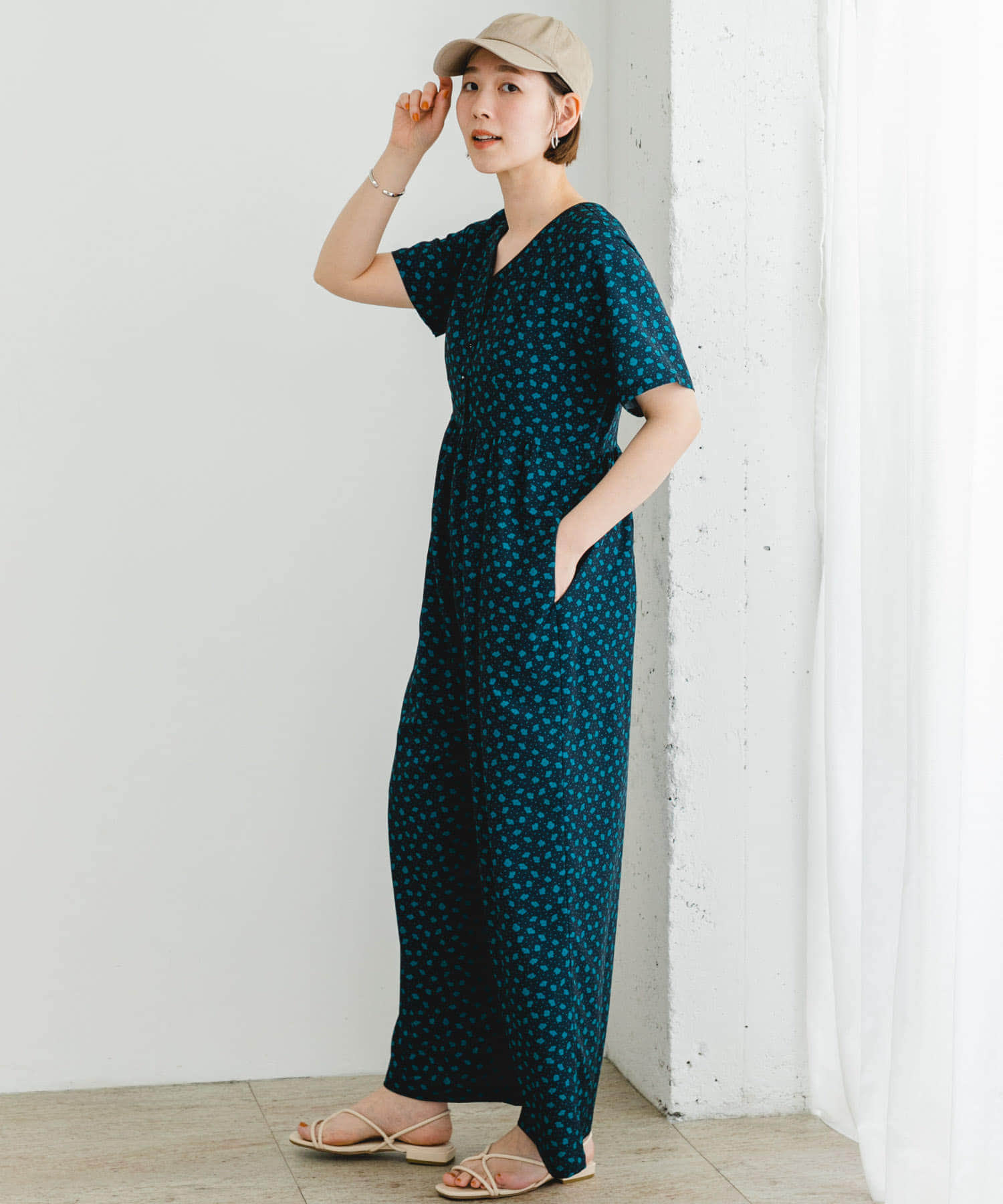 身長：164cm サイズ：38