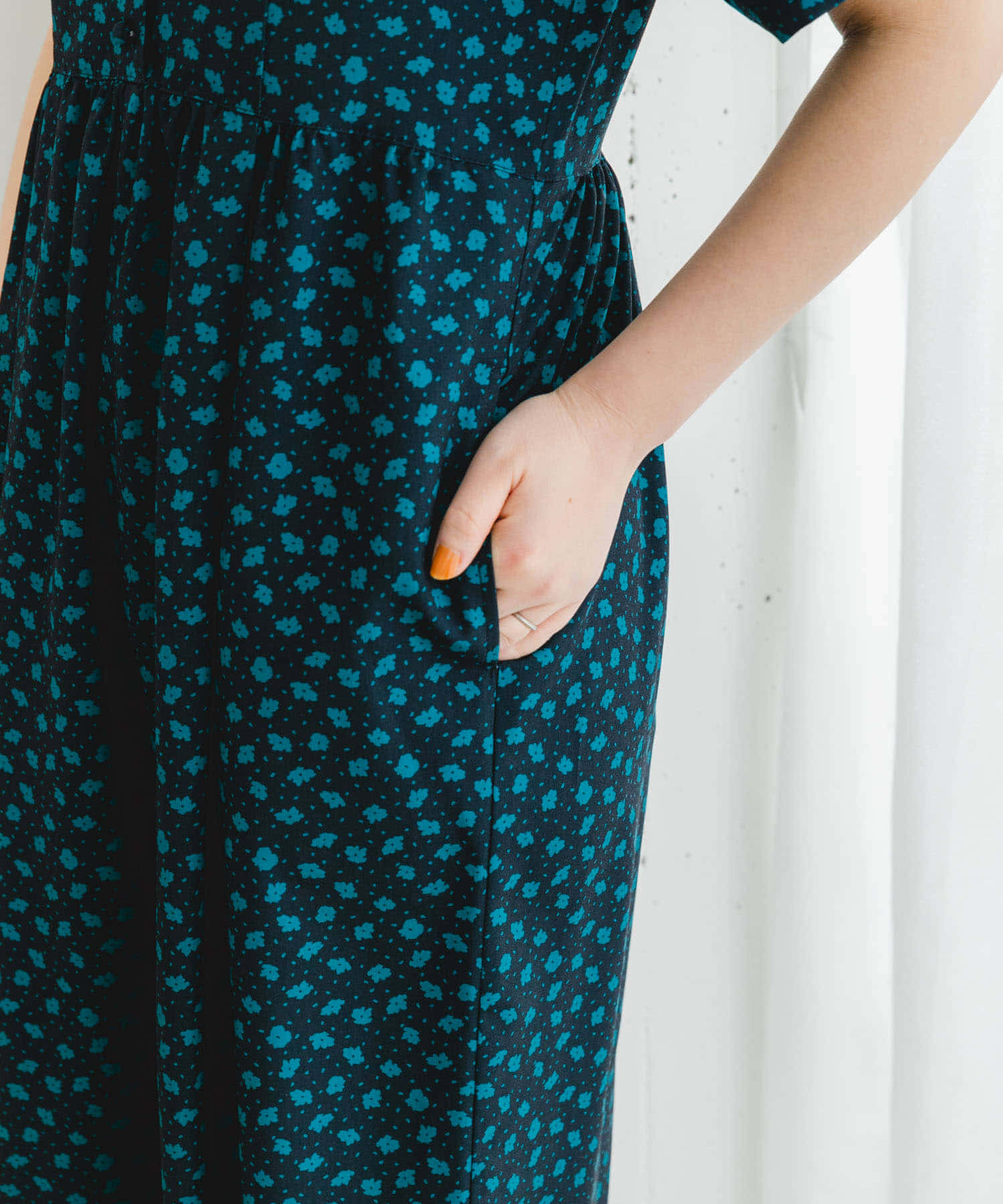 身長：164cm サイズ：38