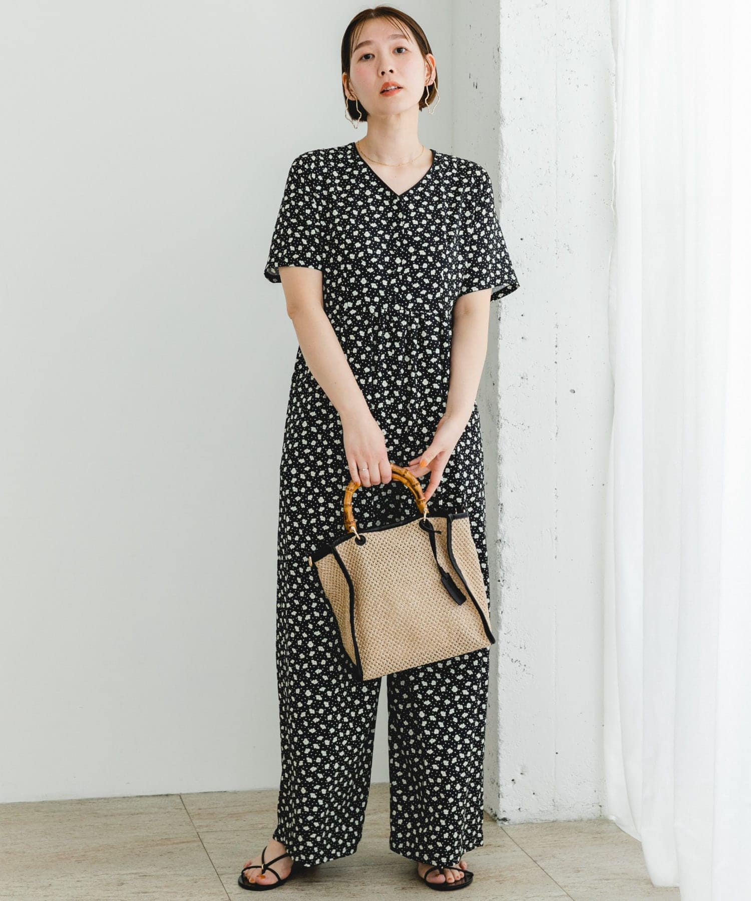 身長：164cm サイズ：38