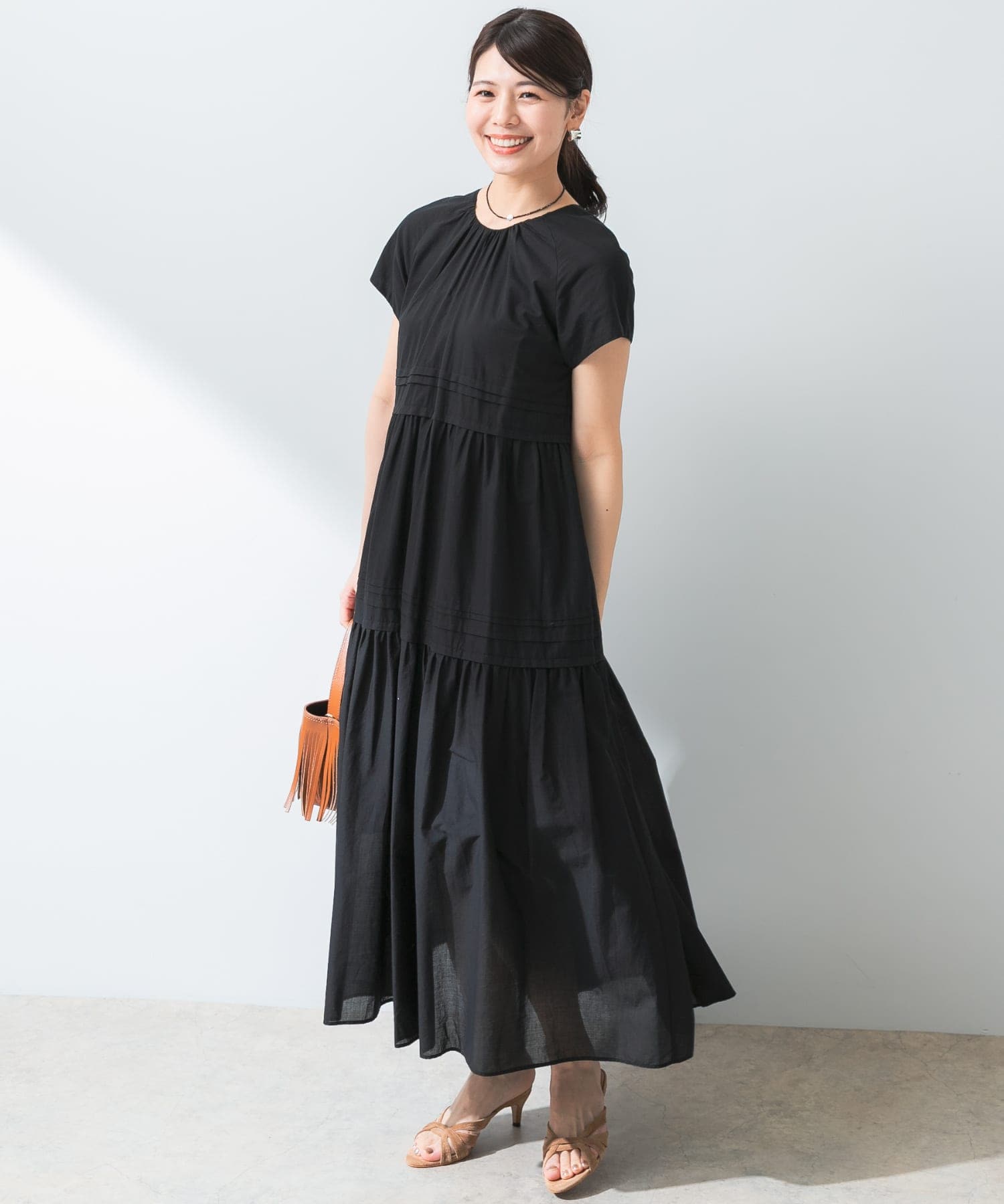 F by ROSSO コットンボイルタックティアードワンピース(36 BLACK