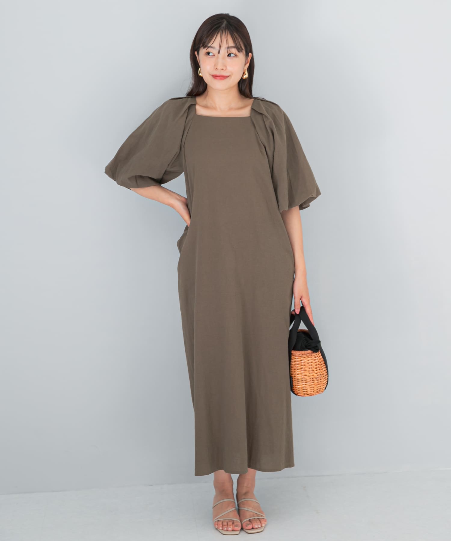 KHAKI