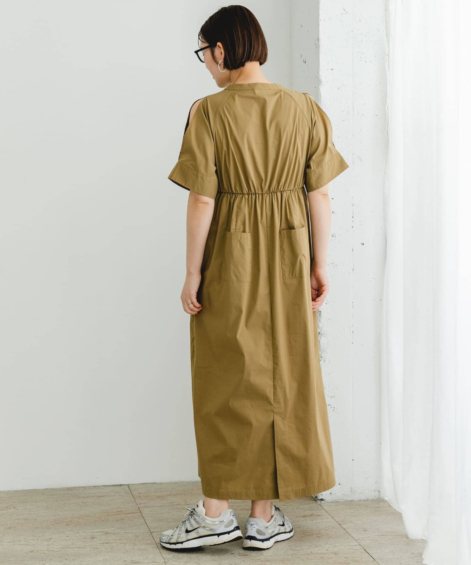 身長：164cm サイズ：38