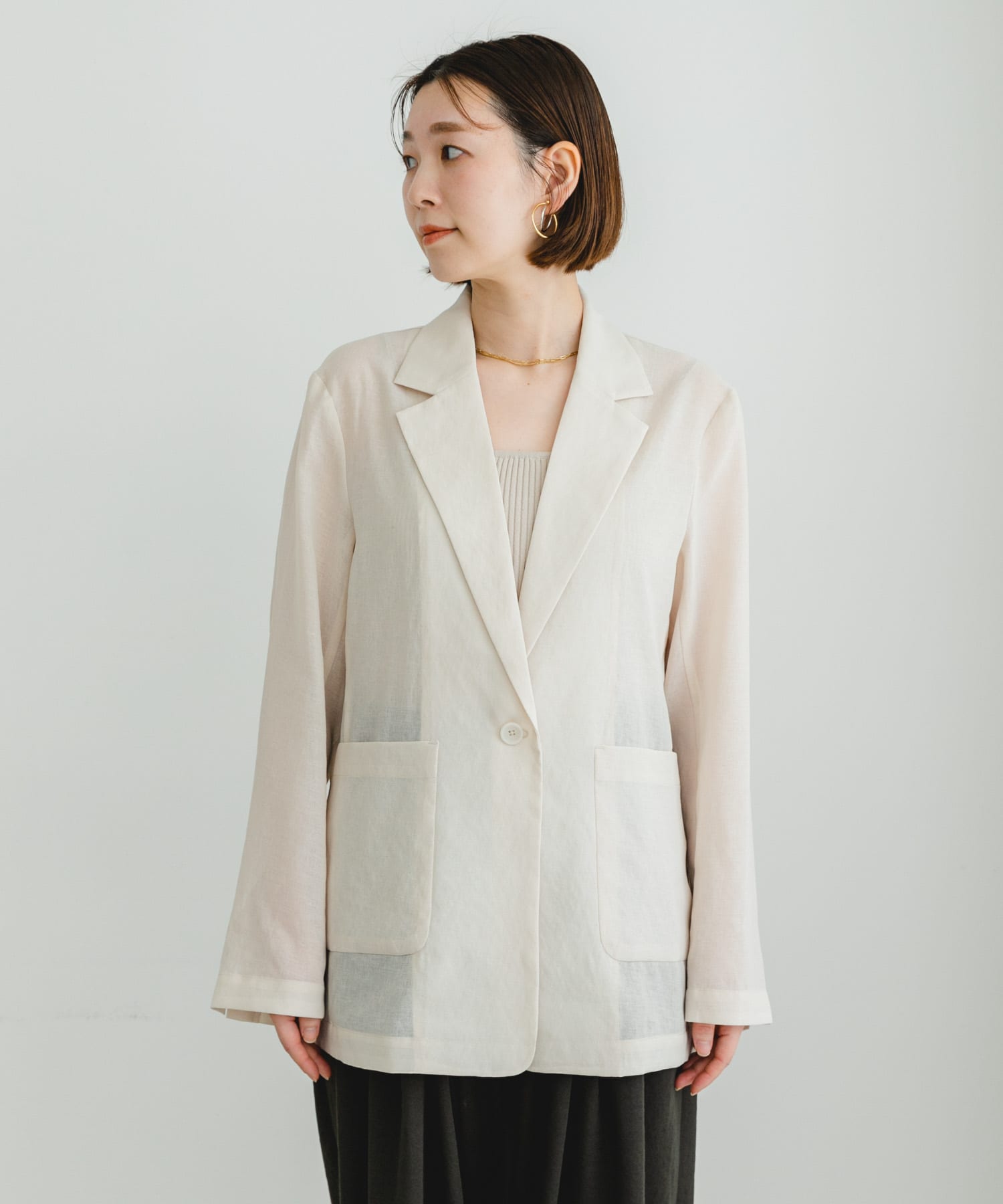 L/BEIGE