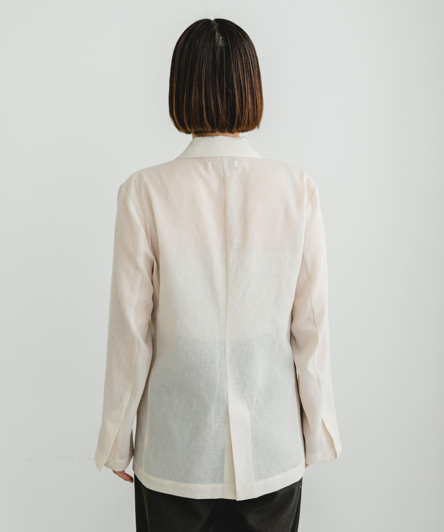 L/BEIGE