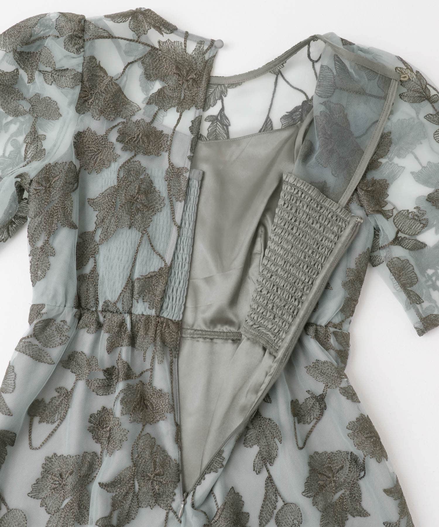 新品タグ付き　ROSSO エンブロイダリードレス 新品タグ付き)ROSSO エンブロイダリードレス