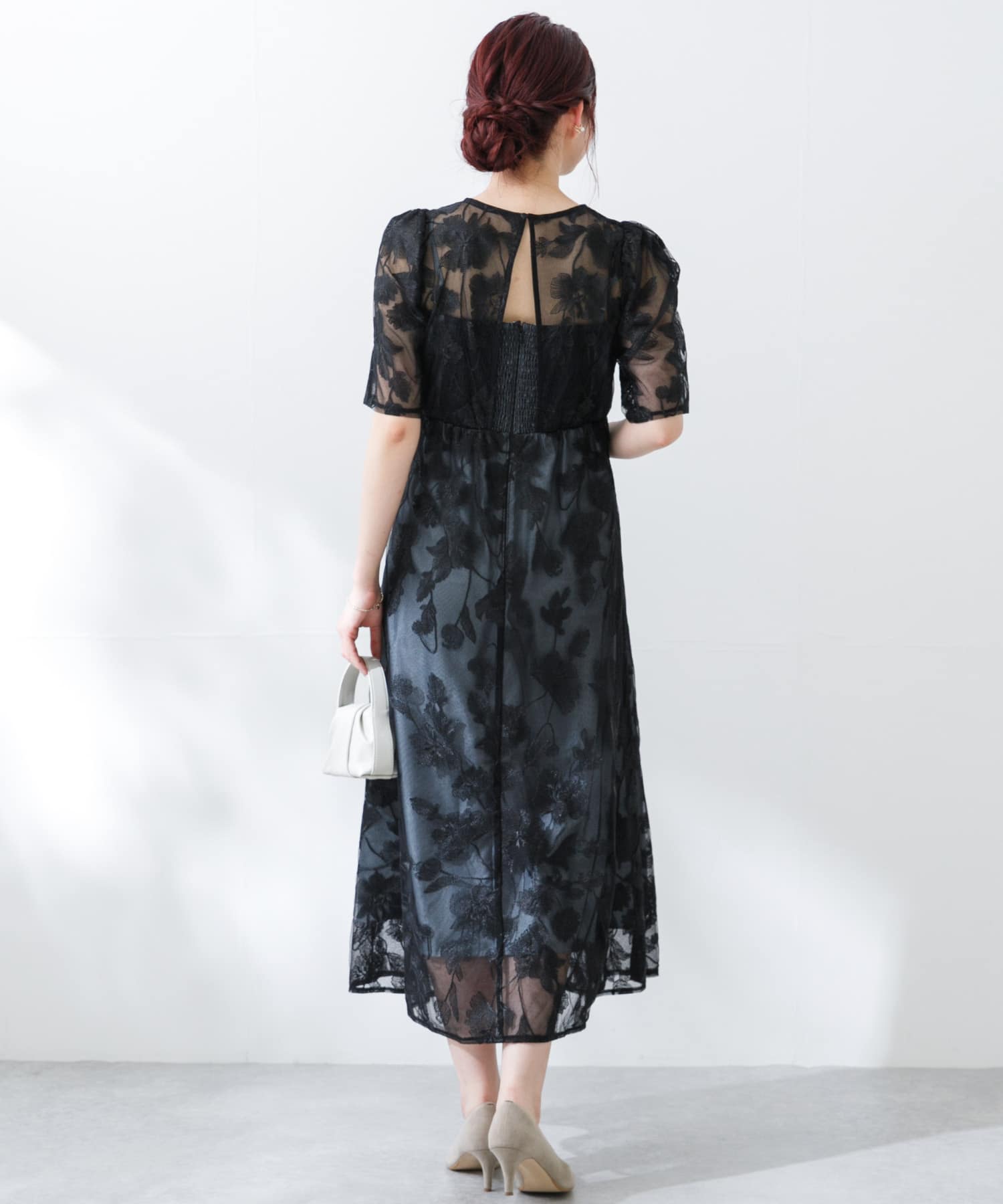 エンブロイダリードレス(FREE mintgray): ドレスライン｜URBAN