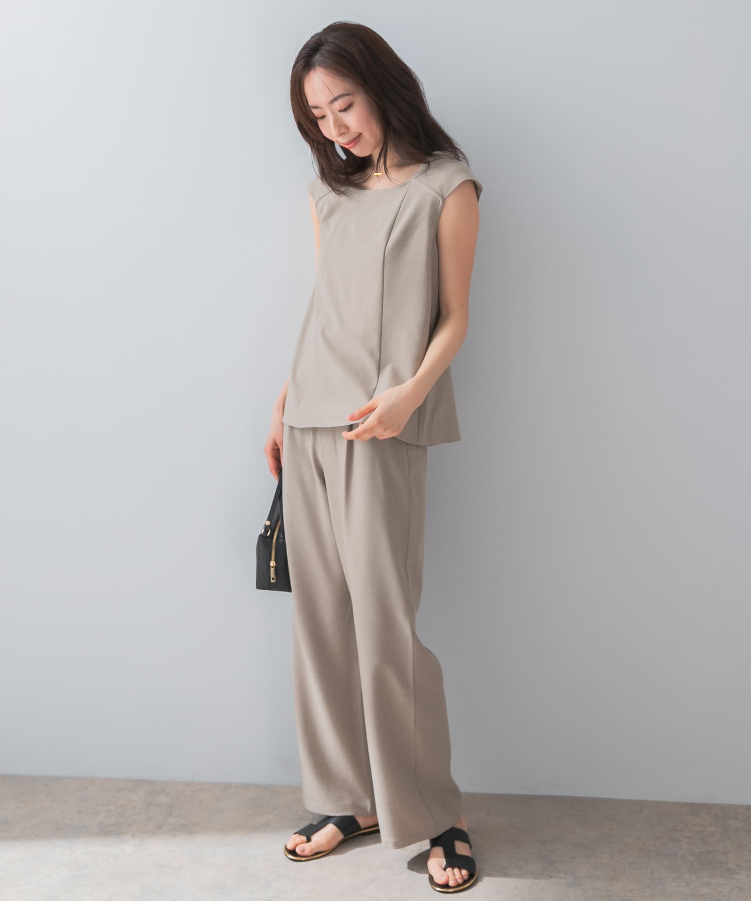 身長：170cm サイズ：38