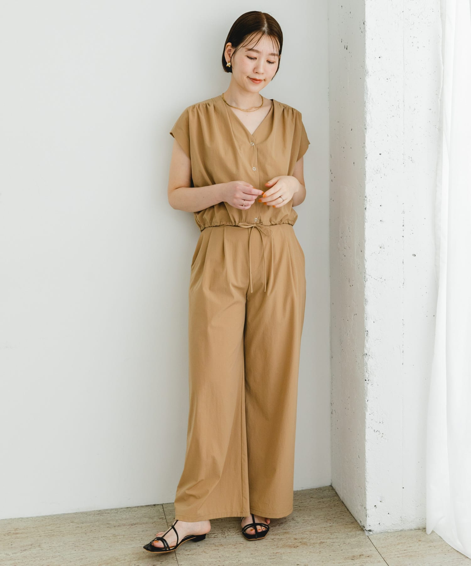 身長：164cm サイズ：38