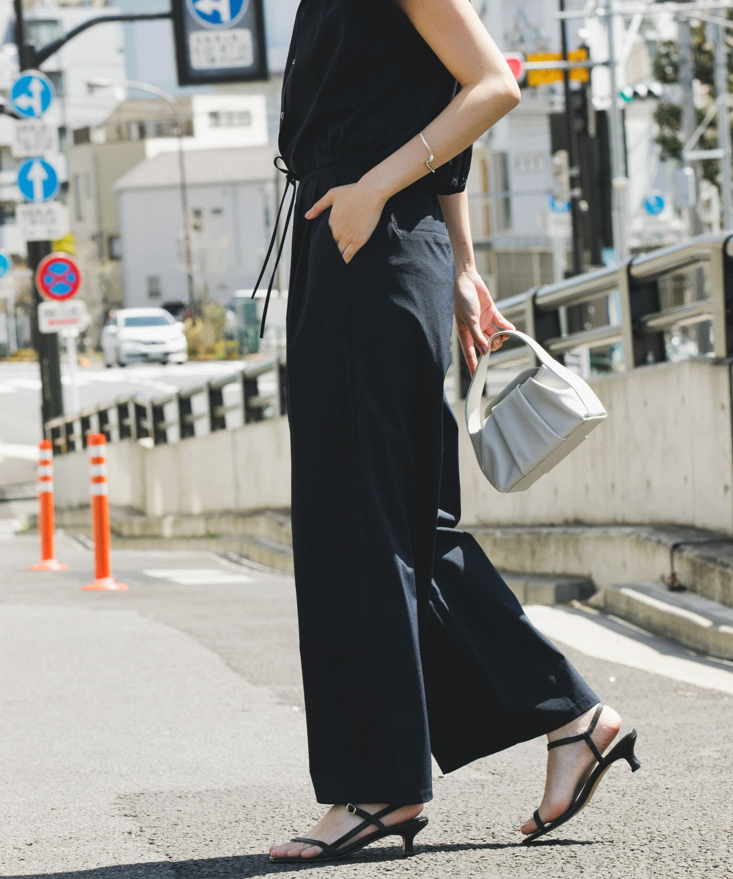 身長：166cm サイズ：38