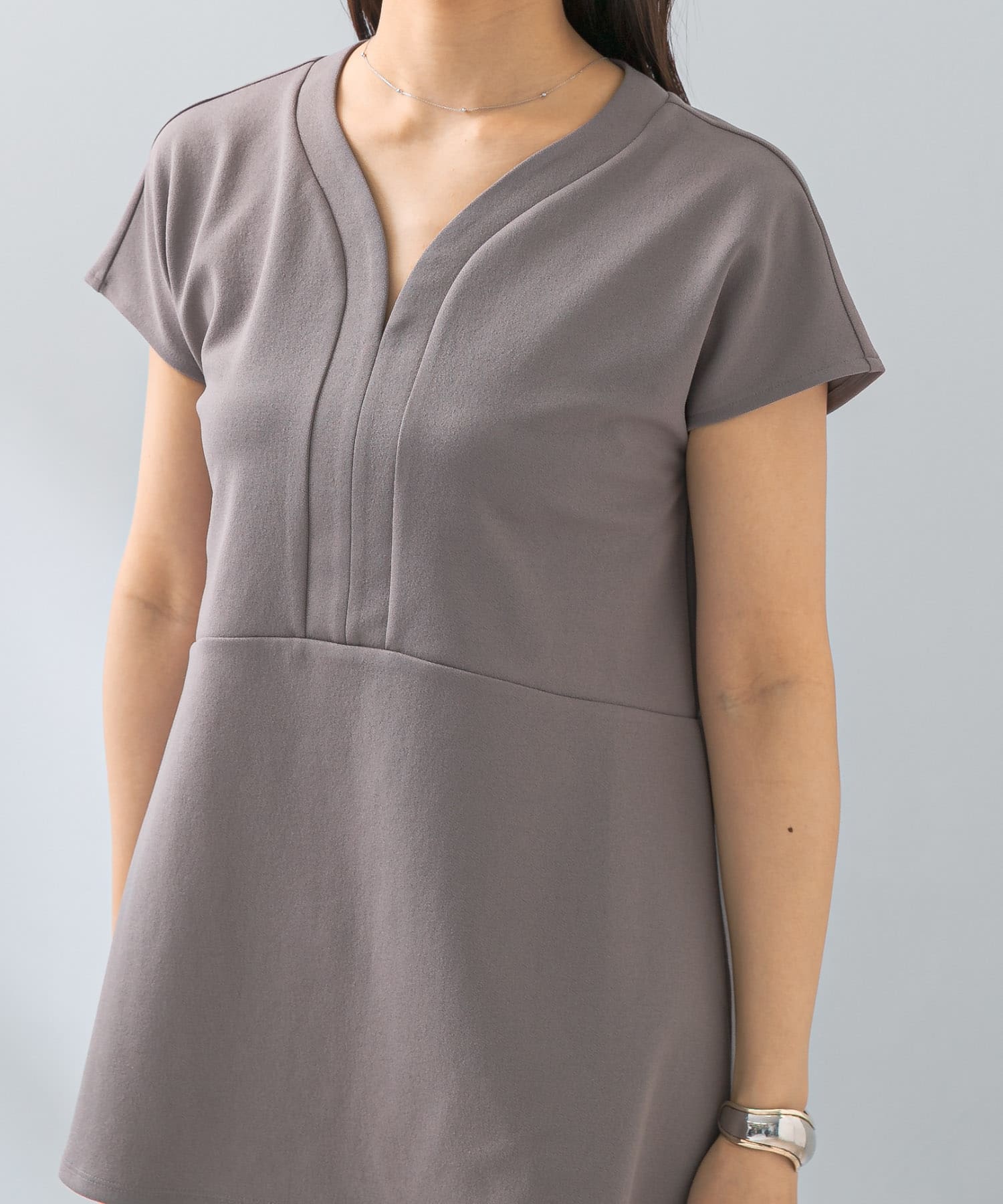 身長：166cm サイズ：38