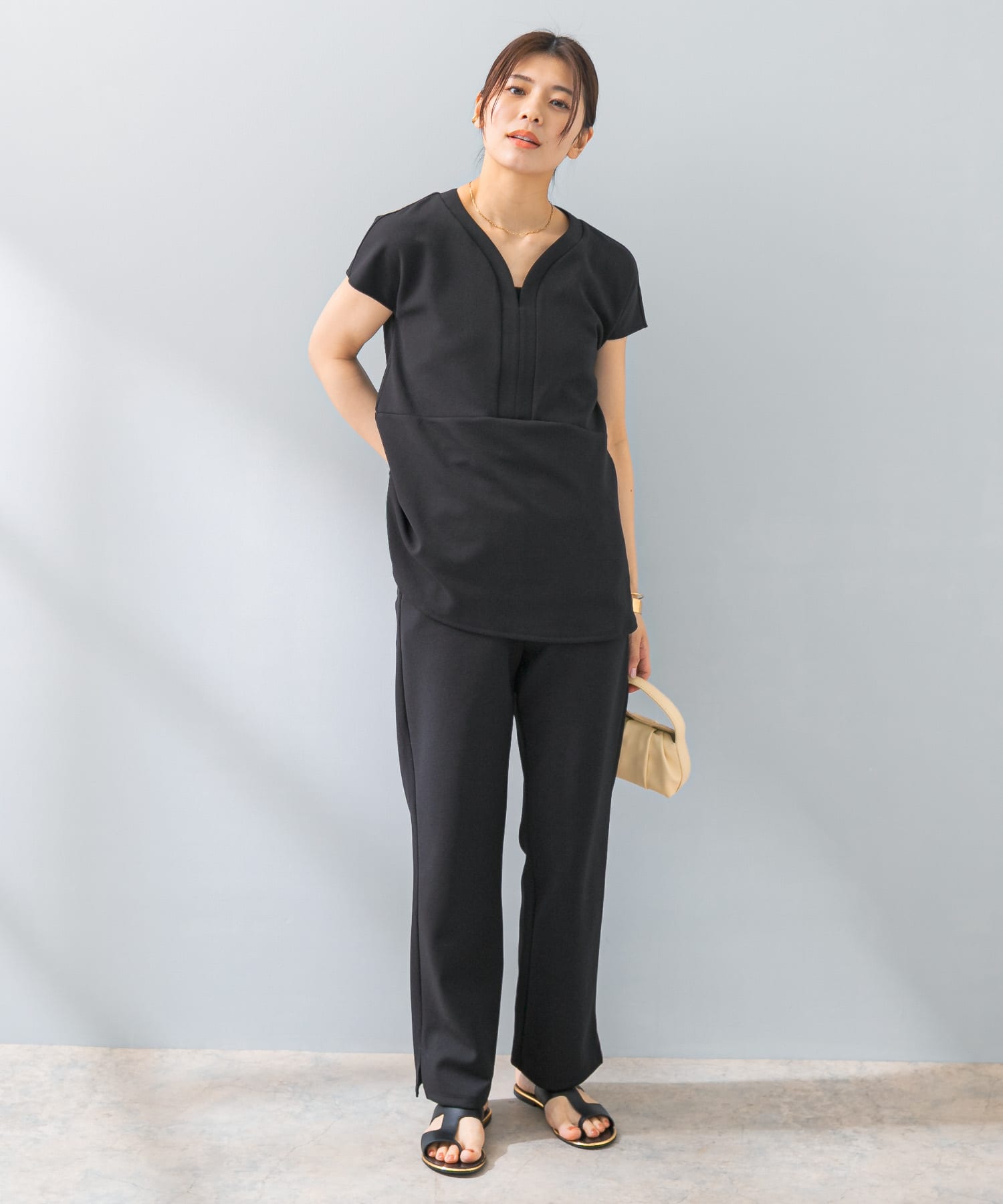 身長：166cm サイズ：38