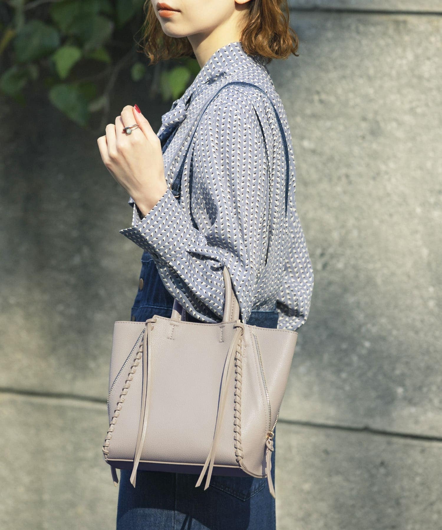 サイドジップミニトート GREIGE -