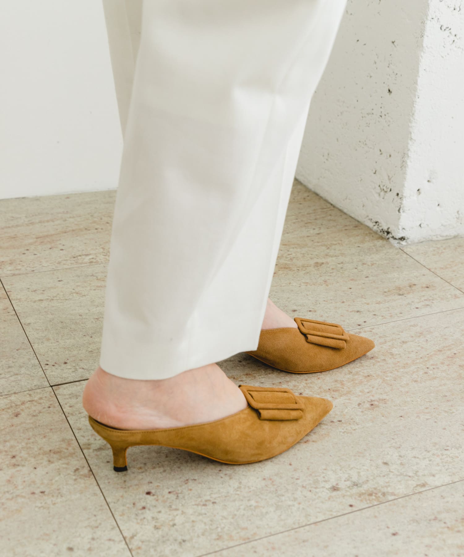 F by ROSSO　バックルデザインミュール CAMEL 37