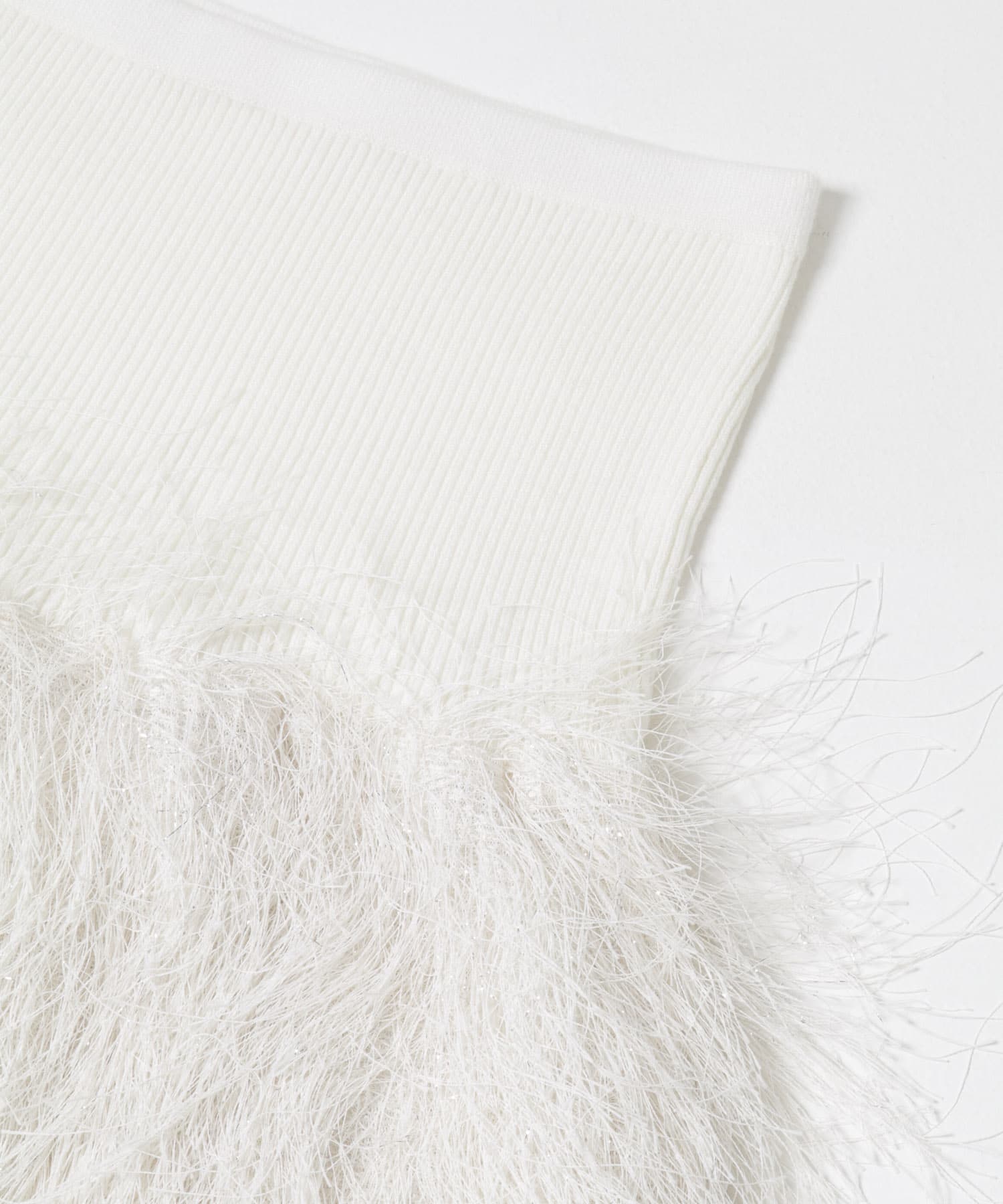 フェザーフリンジニットビスチェ OFF WHITE FREE