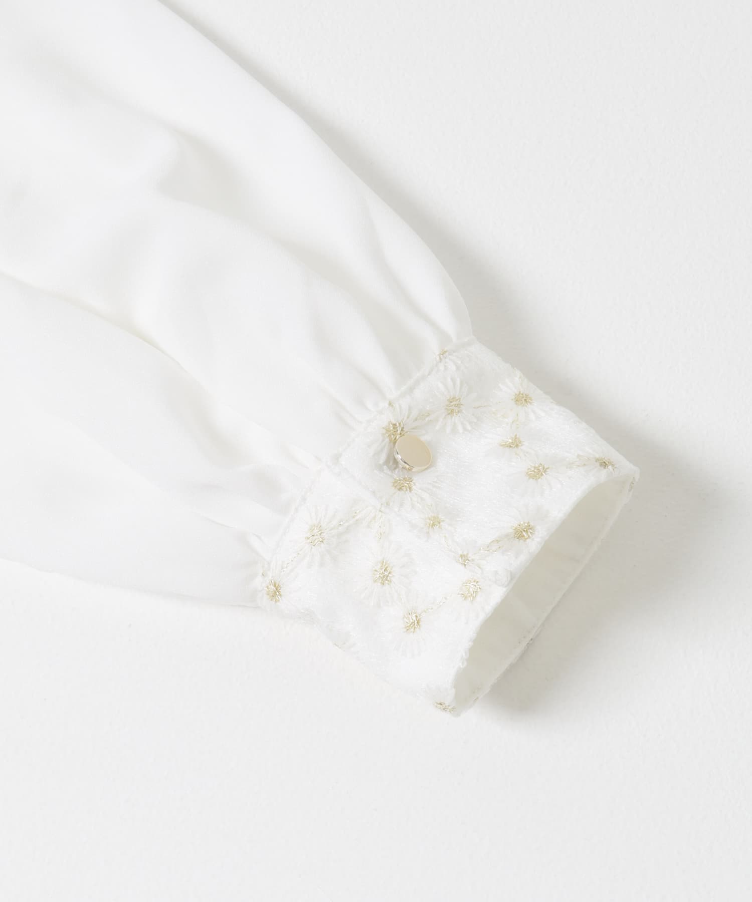 ウォッシャブルフラワー刺繍レースブラウス OFF WHITE FREE