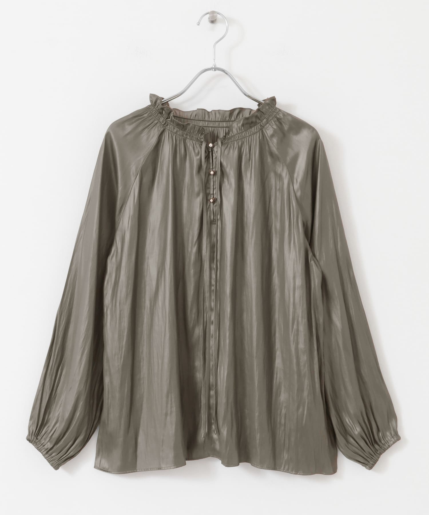グロッシー2WAYネックギャザーブラウス CHARCOAL FREE