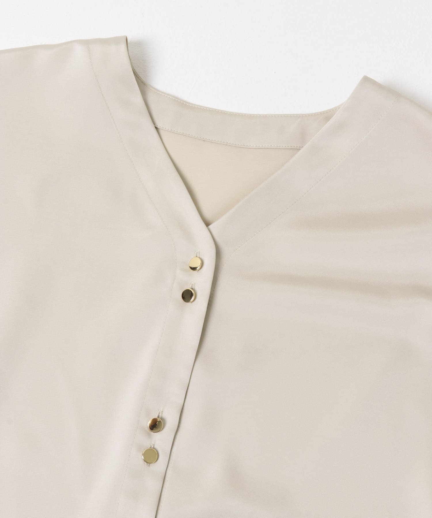 L/BEIGE