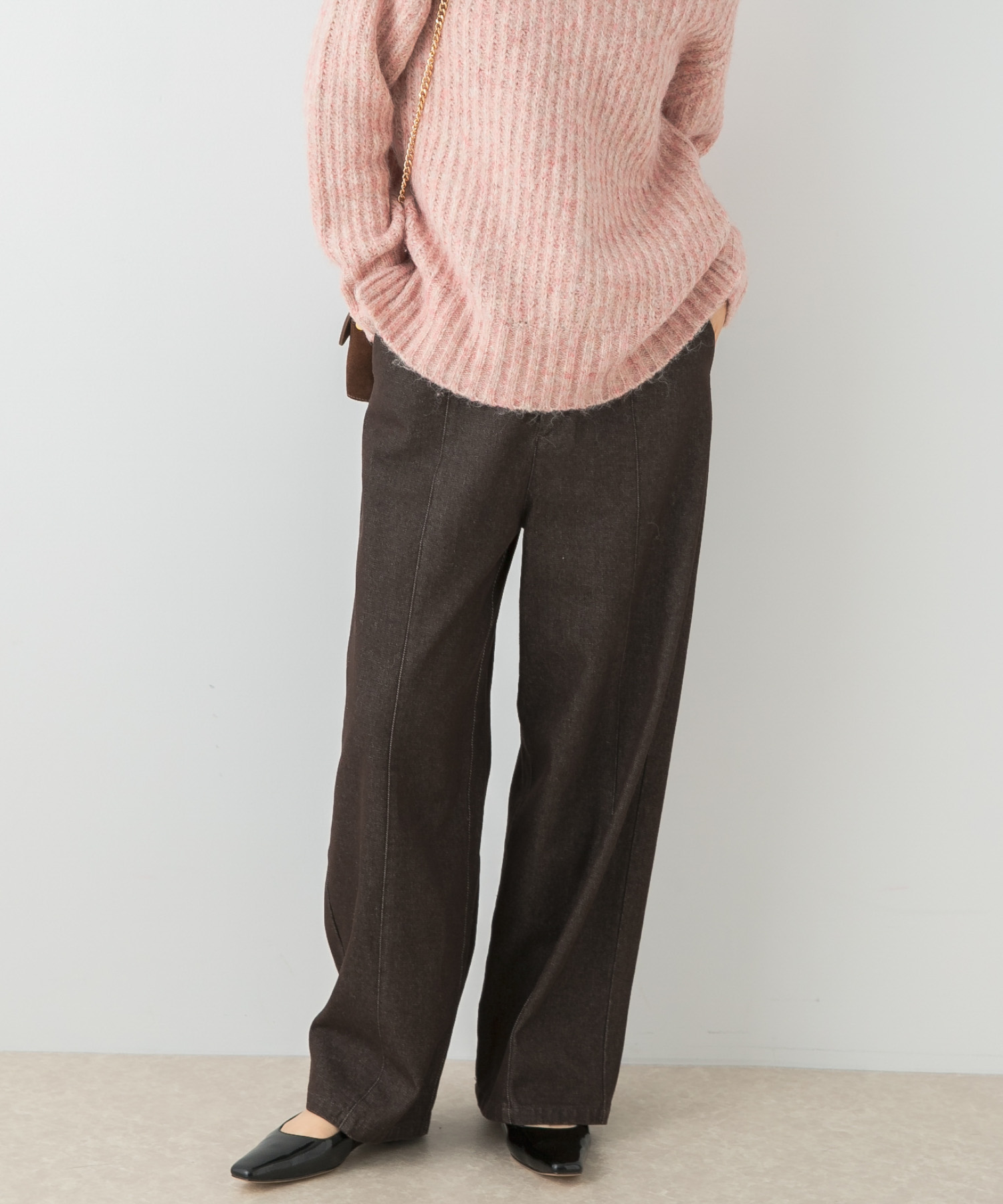 F by ROSSO　カーブフォルムデニムパンツ