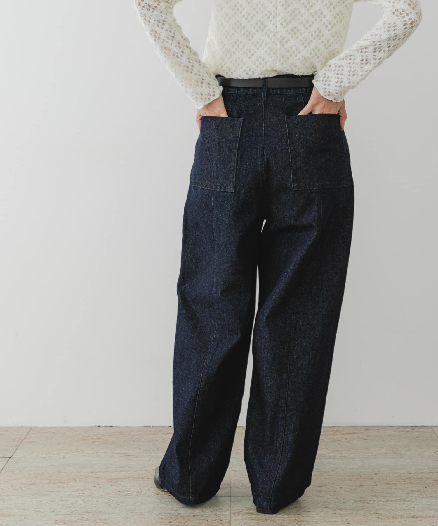 F by ROSSO　カーブフォルムデニムパンツ NAVY 36