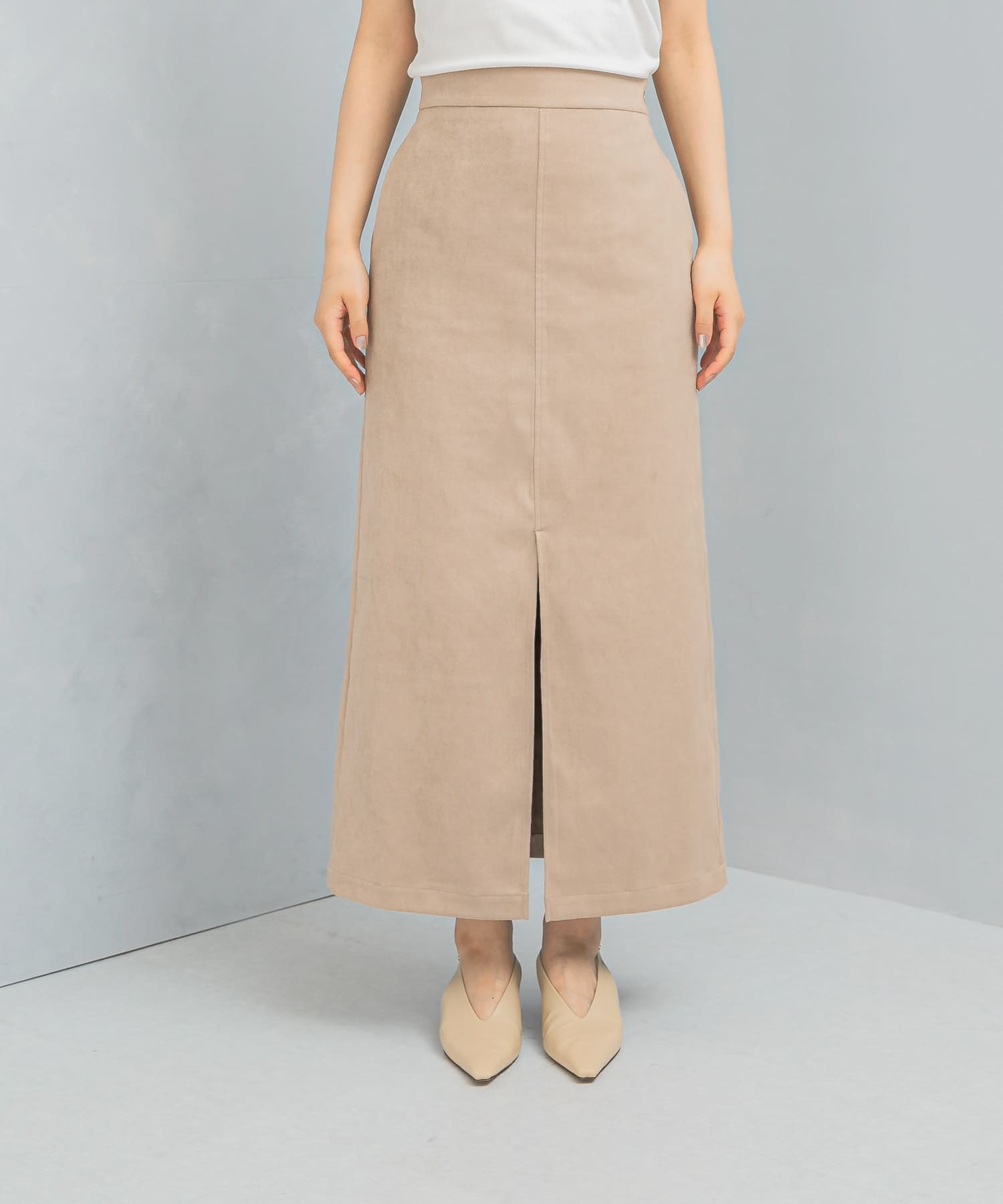 L/BEIGE