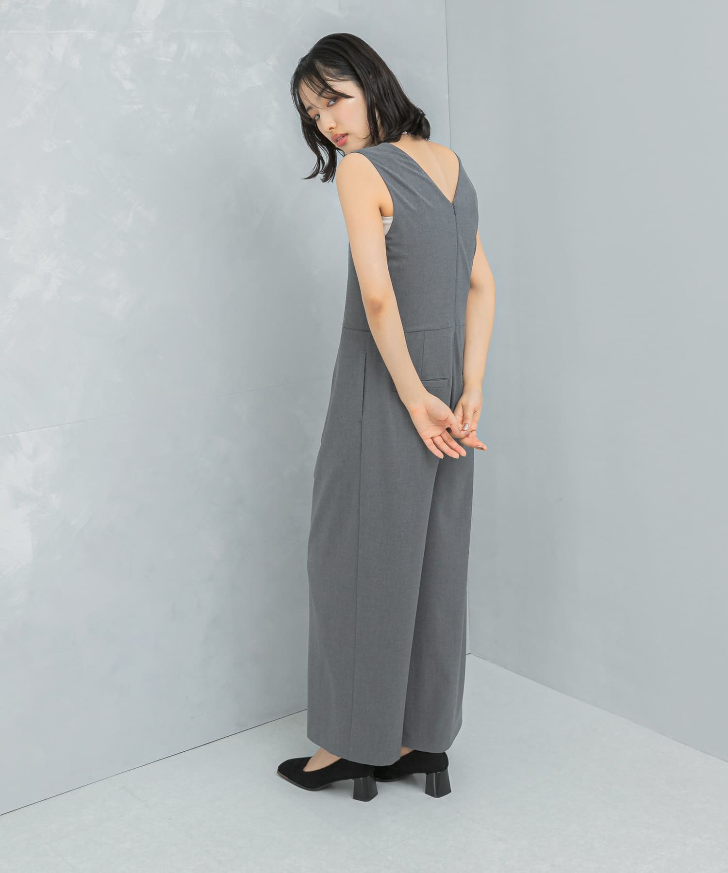 身長：168cm サイズ：38
