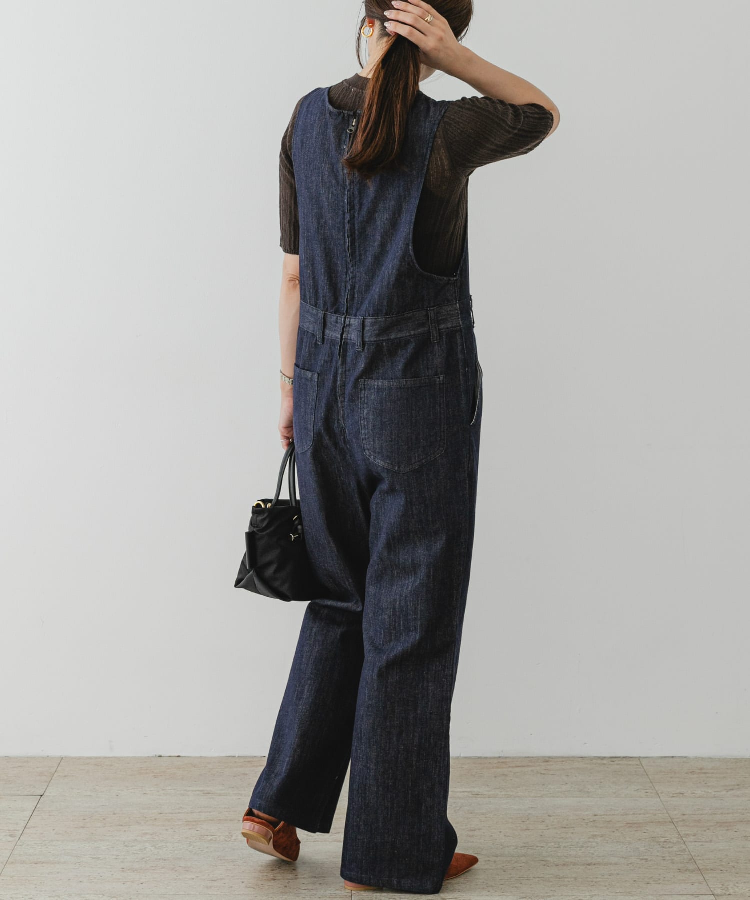 身長：170cm サイズ：38