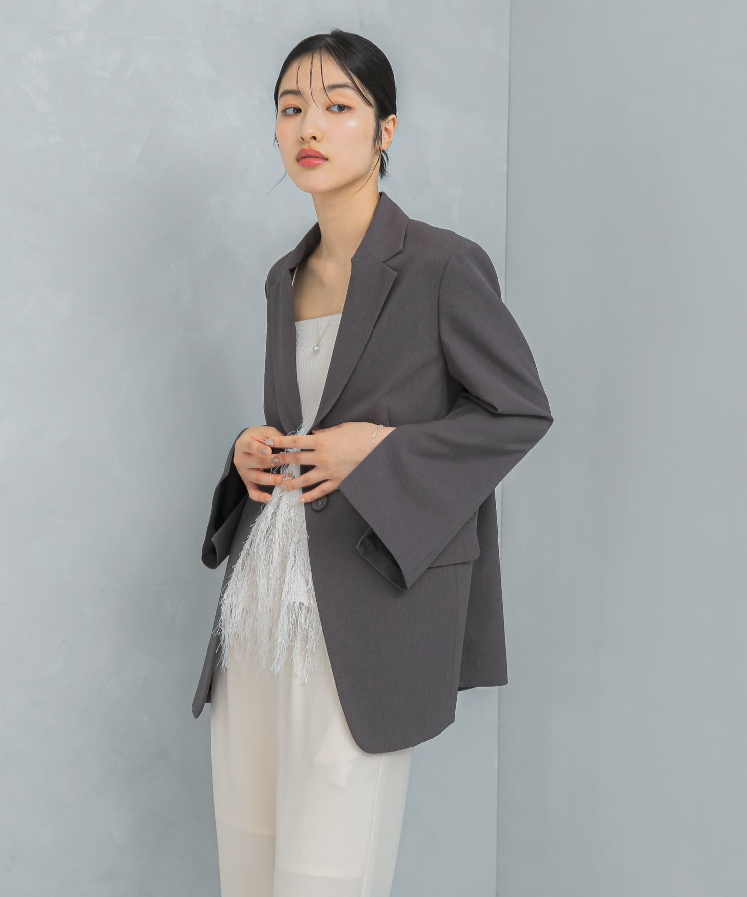 防シワスリットスリーブデザインジャケット