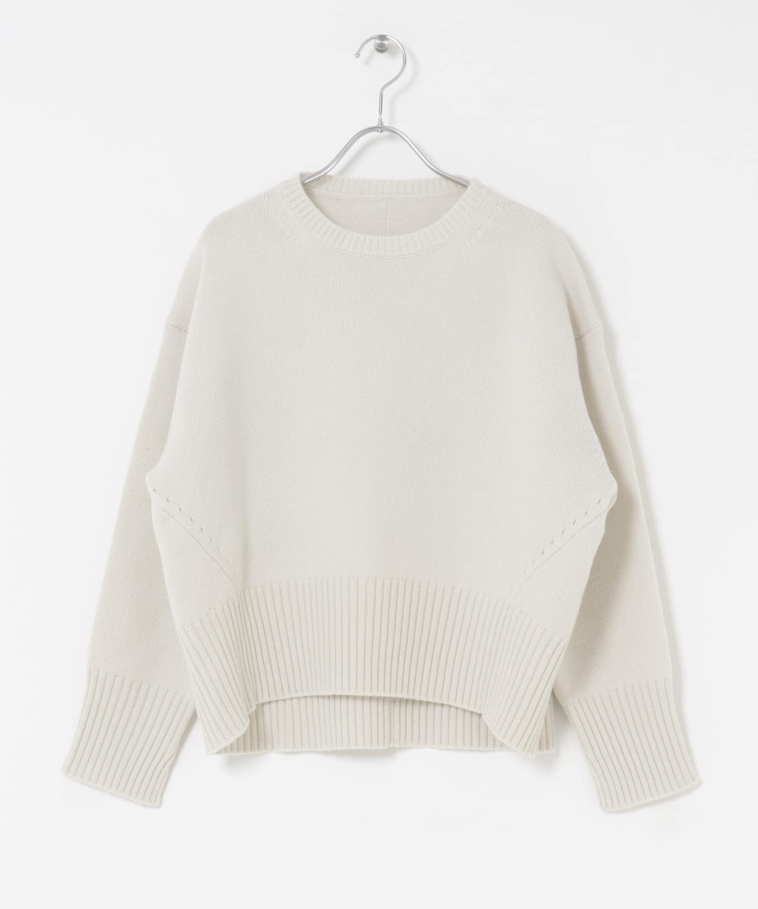 『WEB/一部店舗限定』エクストラファインシームデザインニット PEARLWHITE FREE