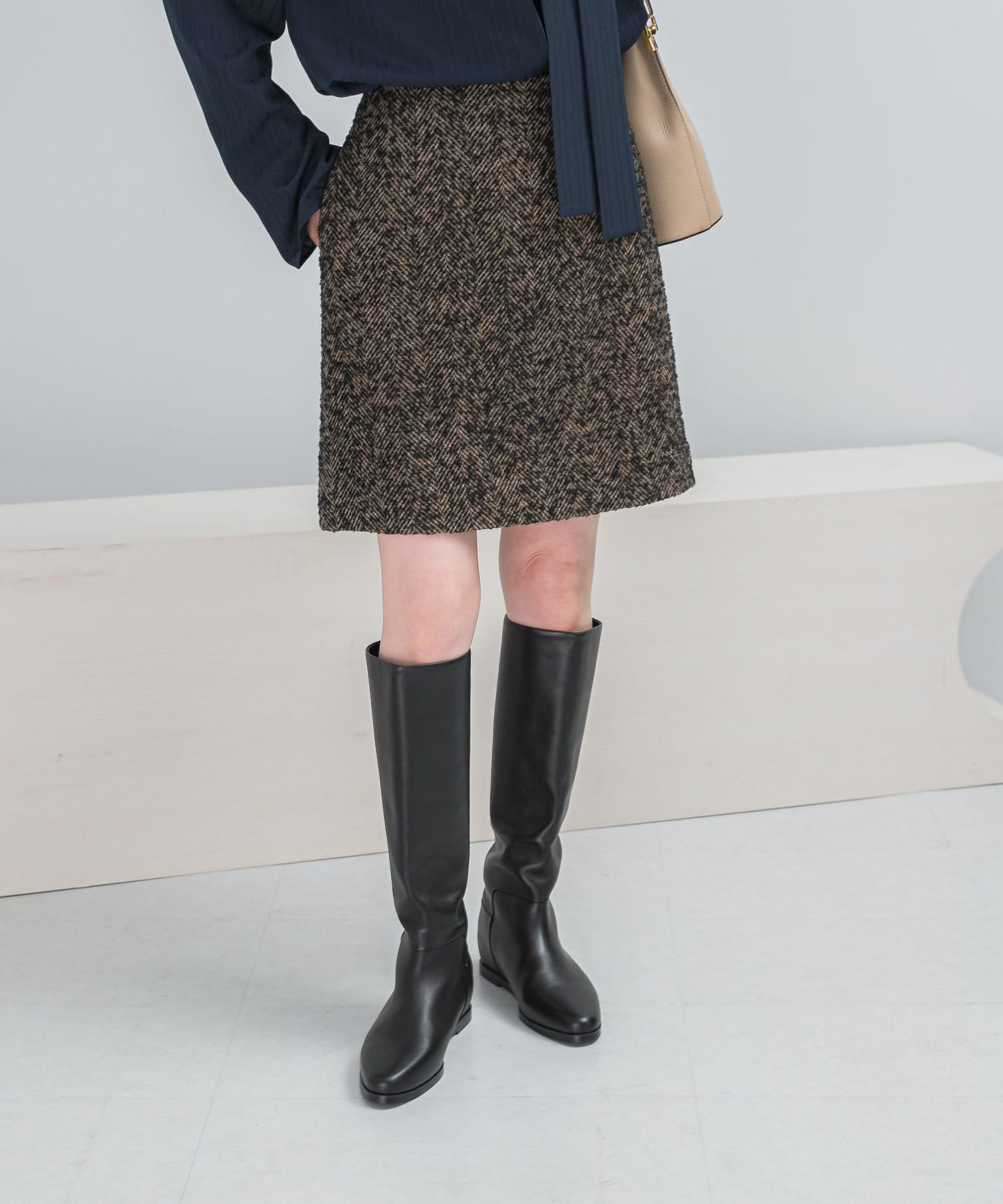 ウール混ループツイードミニスカート