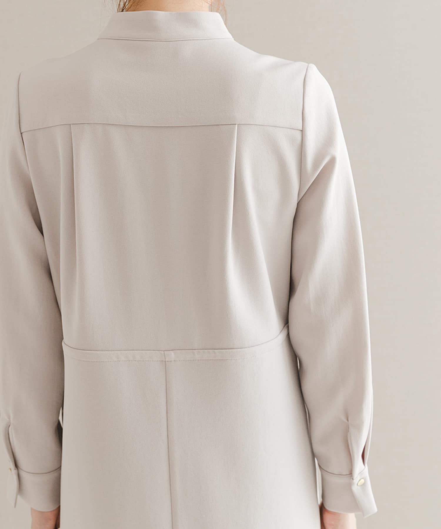 ピンタックストレートワンピース(FREE GREIGE): ワンピース｜URBAN