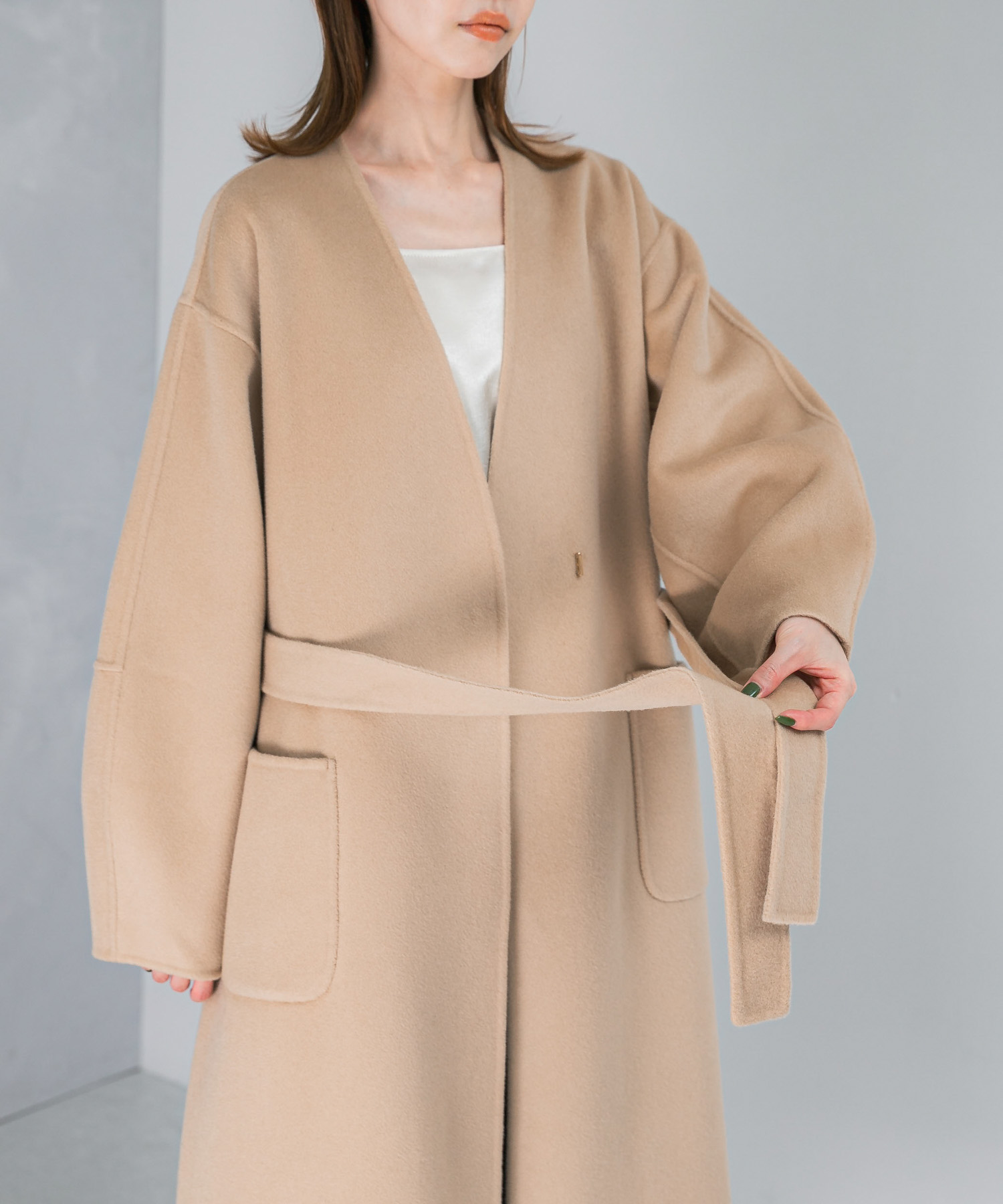 LIGHTBEIGE