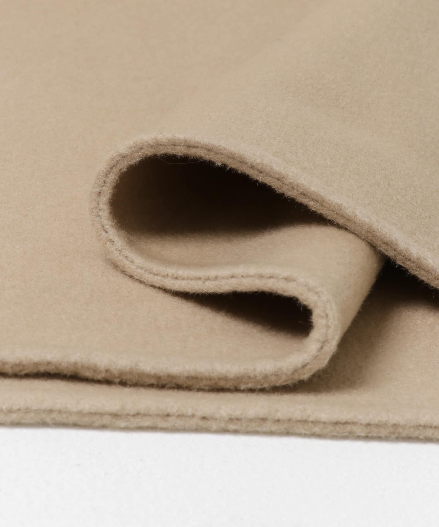 LIGHTBEIGE