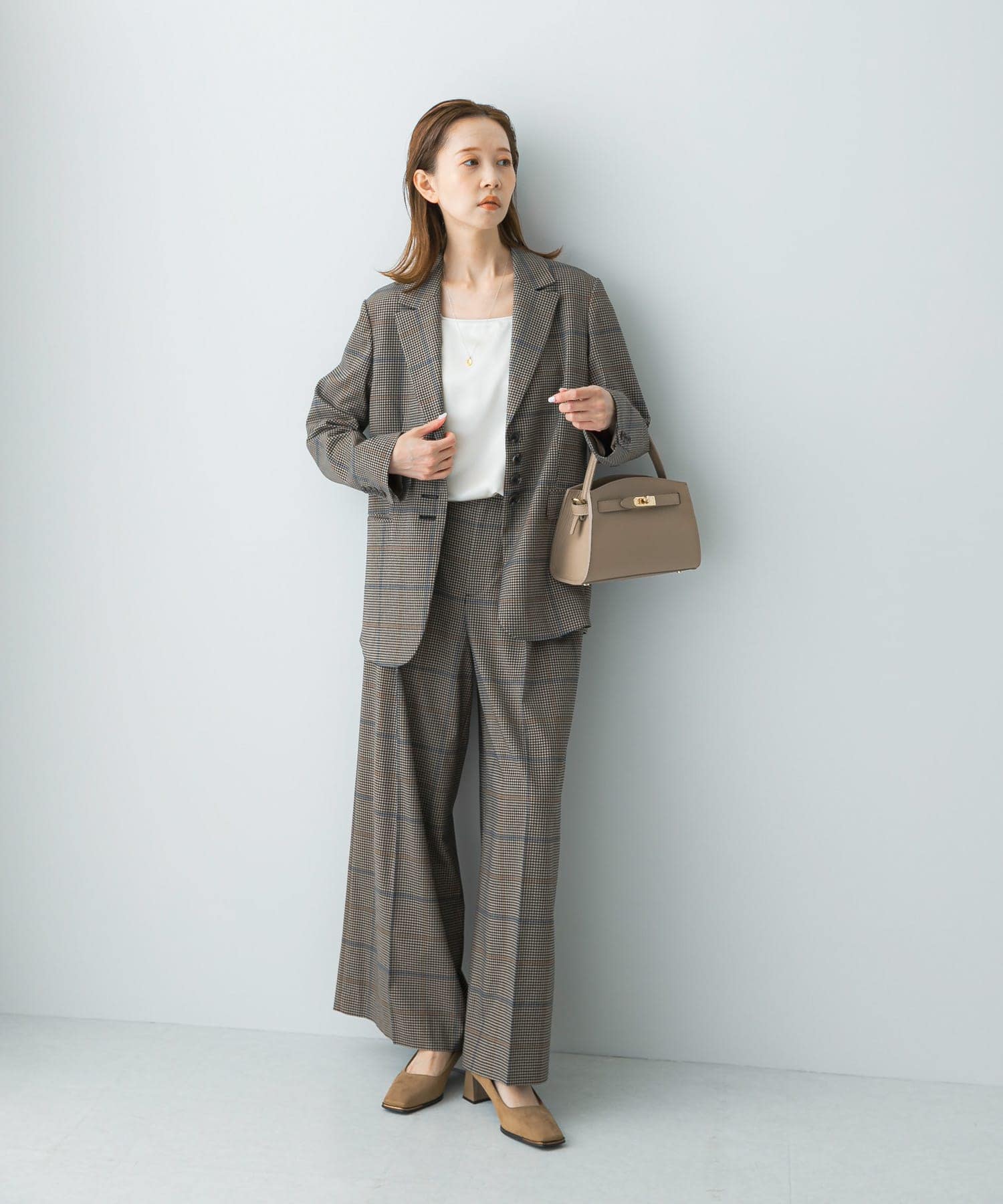 身長：165cm サイズ：38