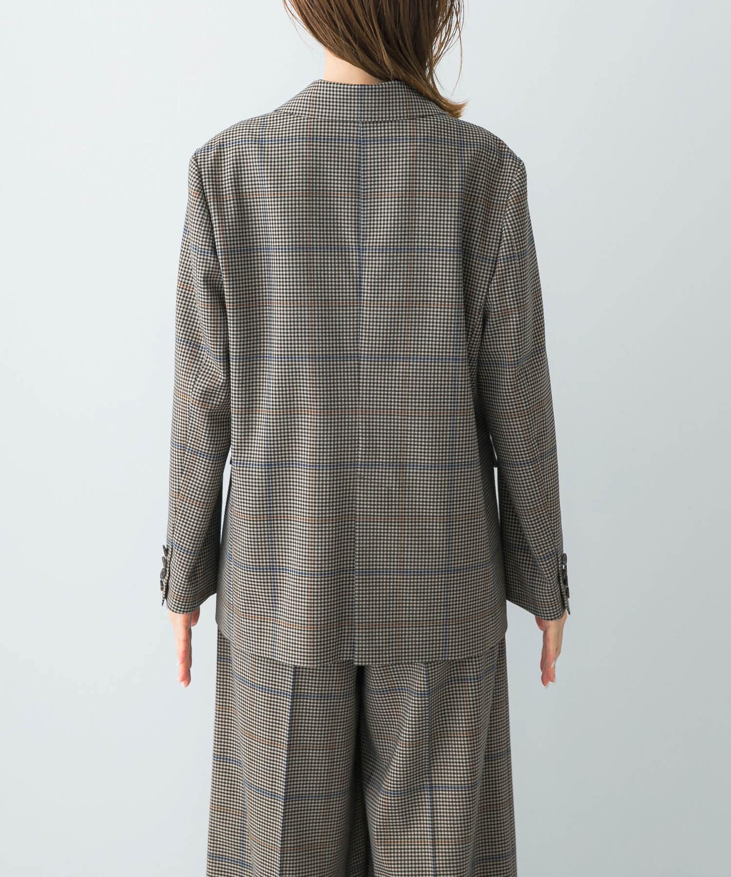 身長：165cm サイズ：38