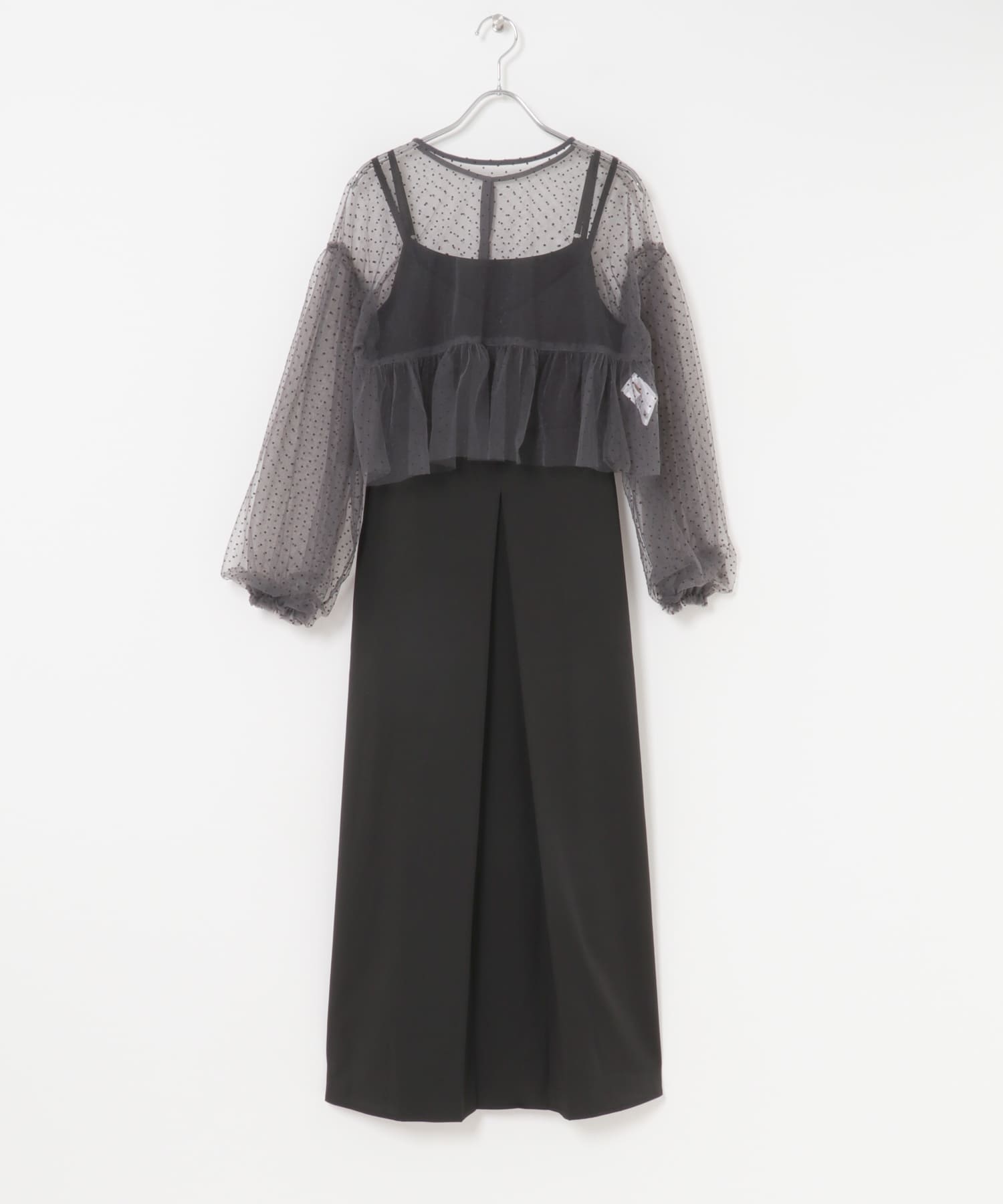 GRY×BLACK