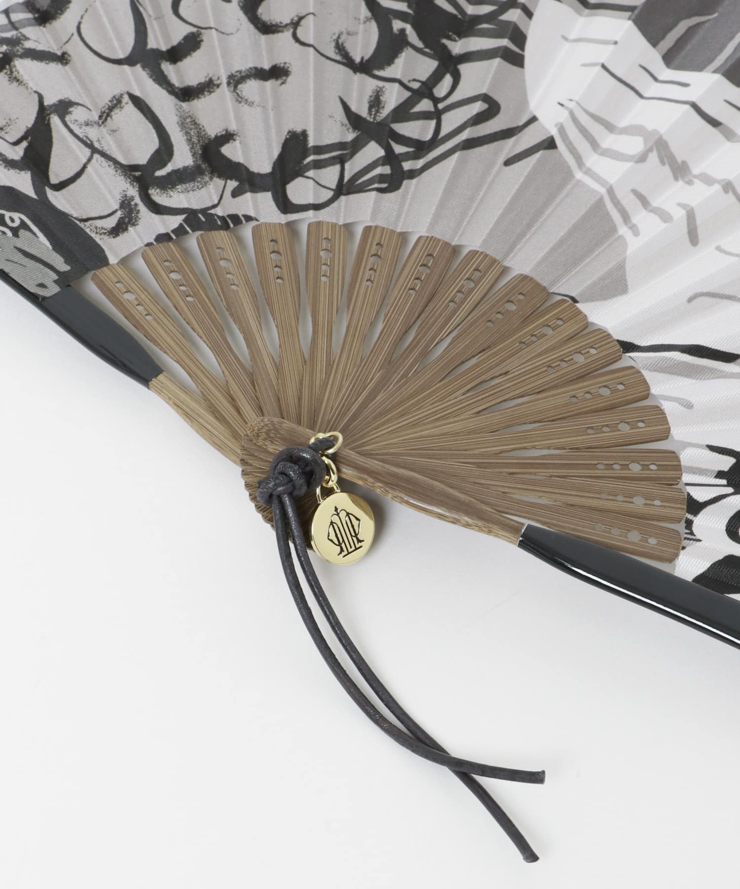 manipuri　扇子ボタニックガーデン light grey -