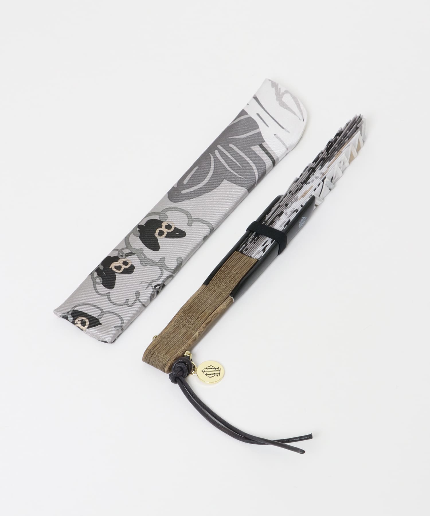 manipuri　扇子ボタニックガーデン light grey -