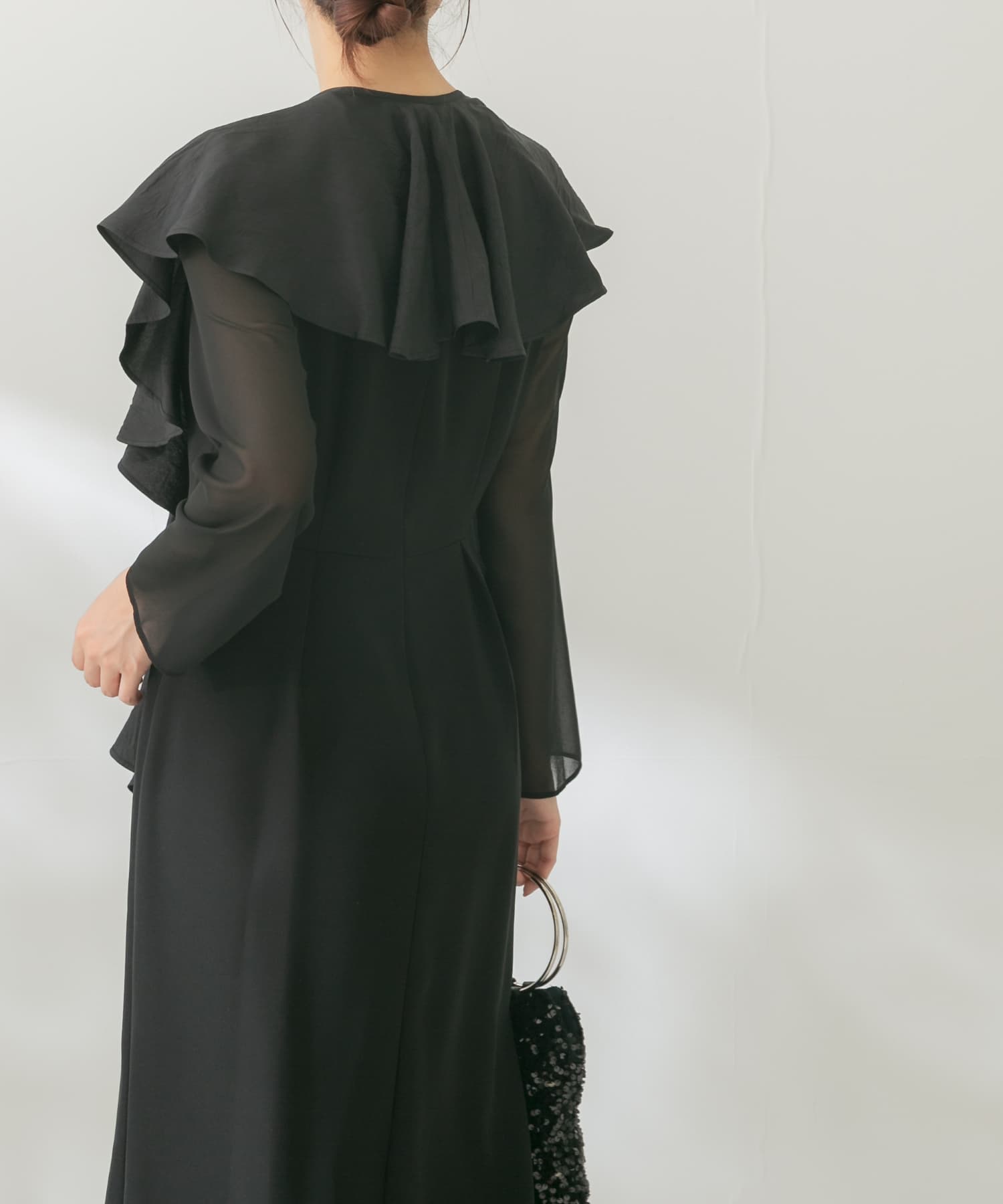 身長：163cm サイズ：38