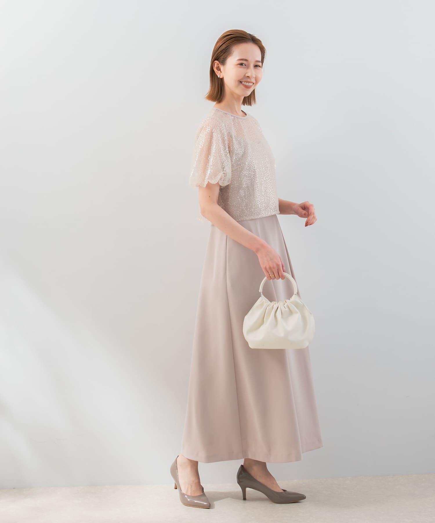 beige
