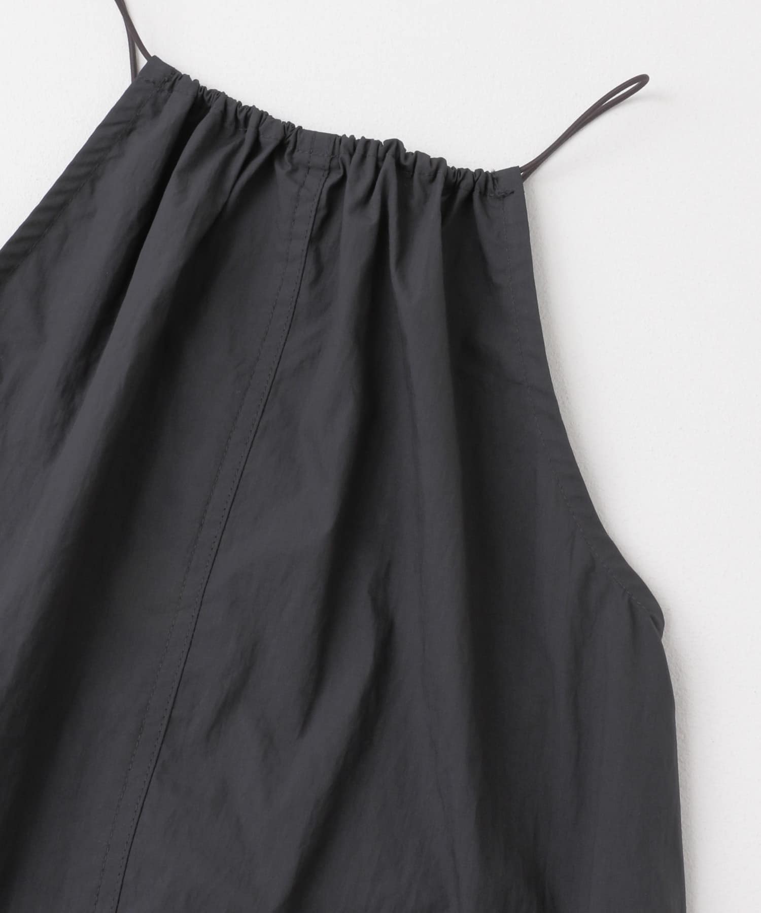 le　HALTER-NECK DRAWSTRING ONE-PIECE BLACK FREE