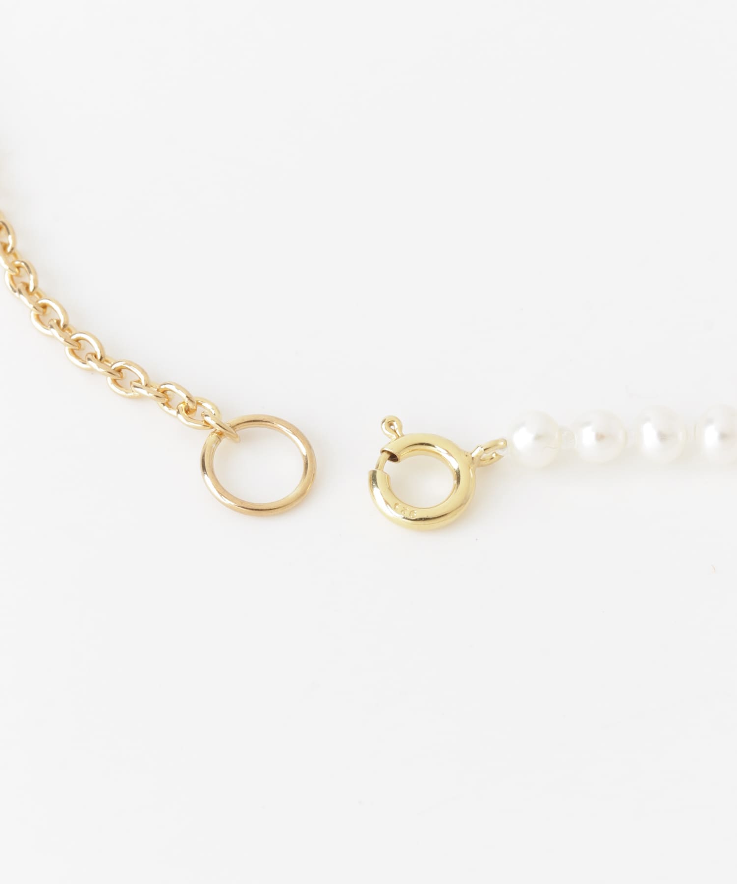 Favorible　Pearl×chain lariat WHT×GLD FREE