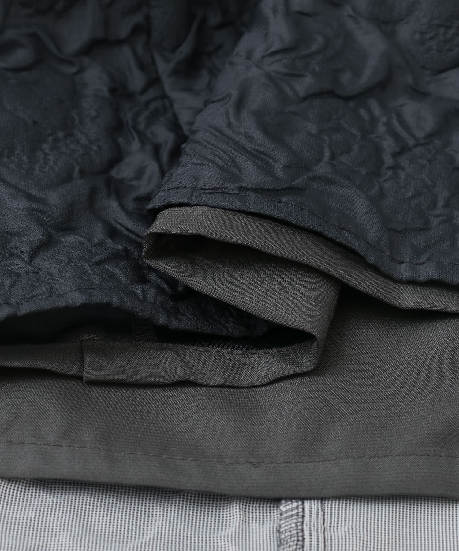 kaene　エンボスフラワードットミックスドレス navy 36